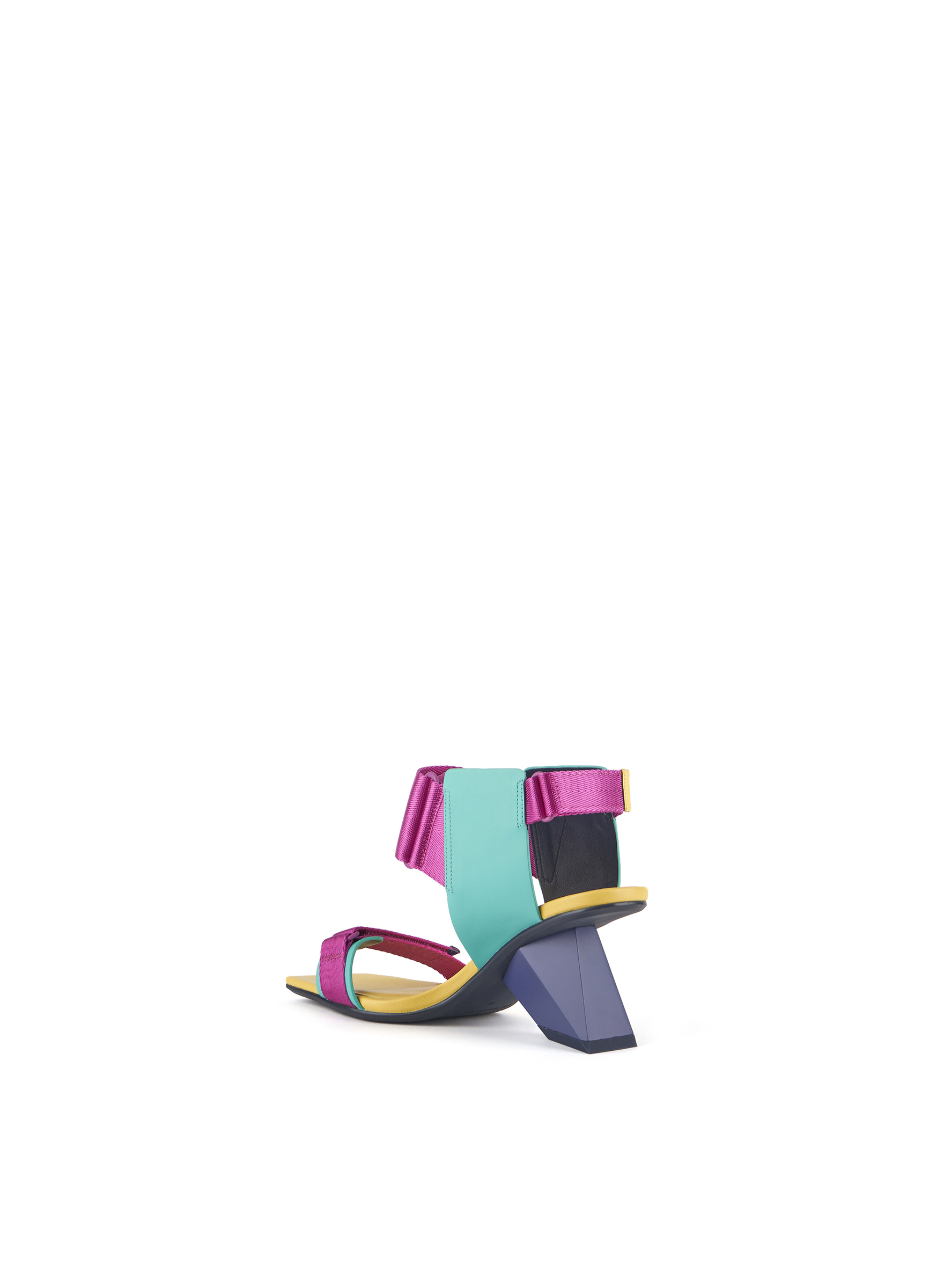 rockit-run-dazzle-mix-angle-in