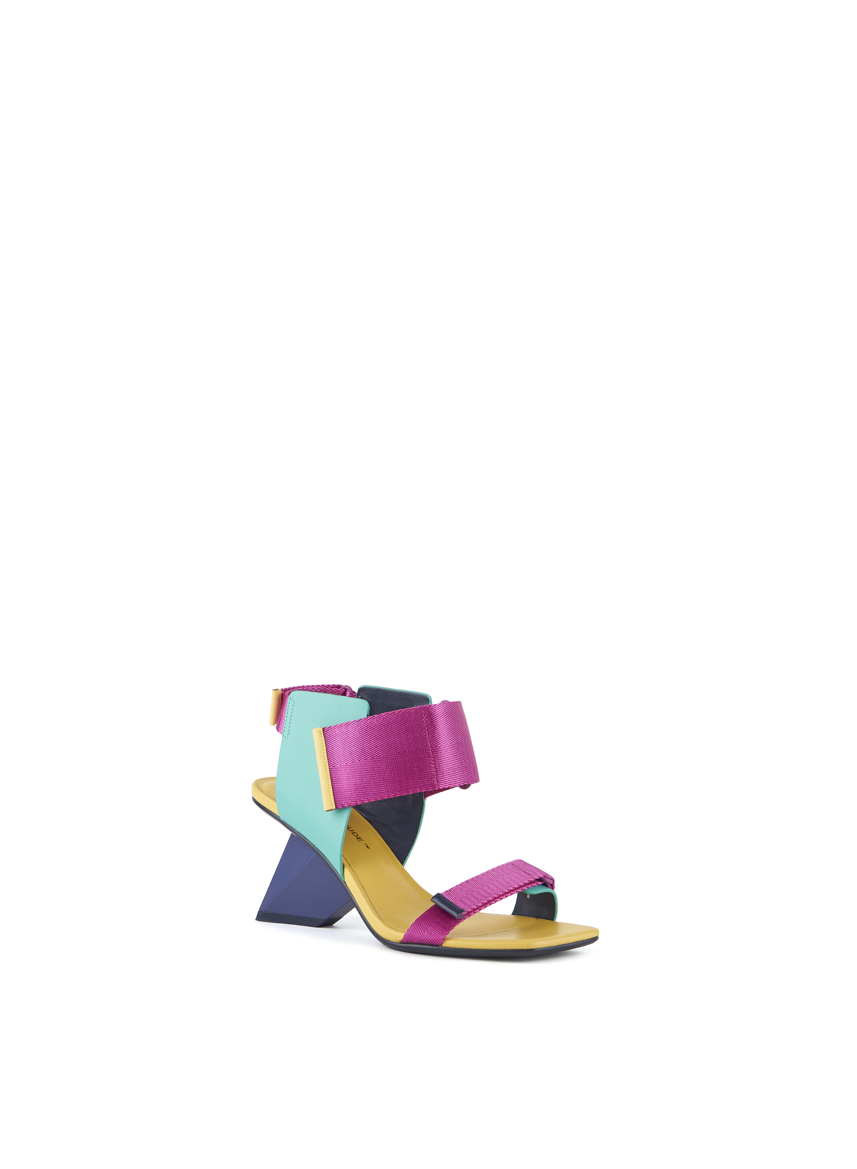rockit-run-dazzle-mix-angle-out