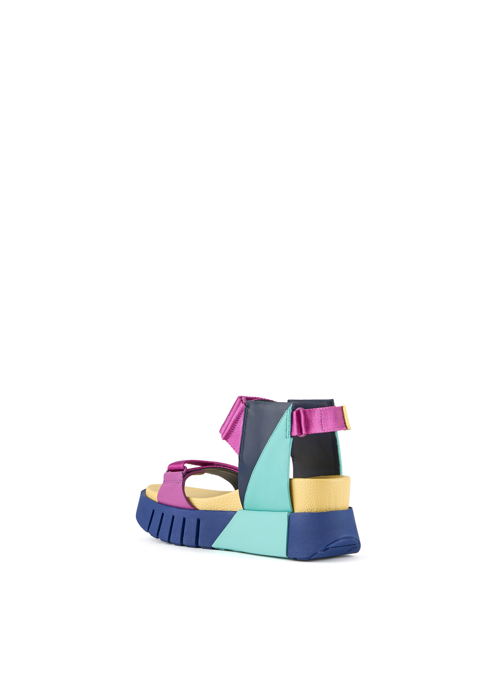 delta-run-dazzle-mix-angle-in