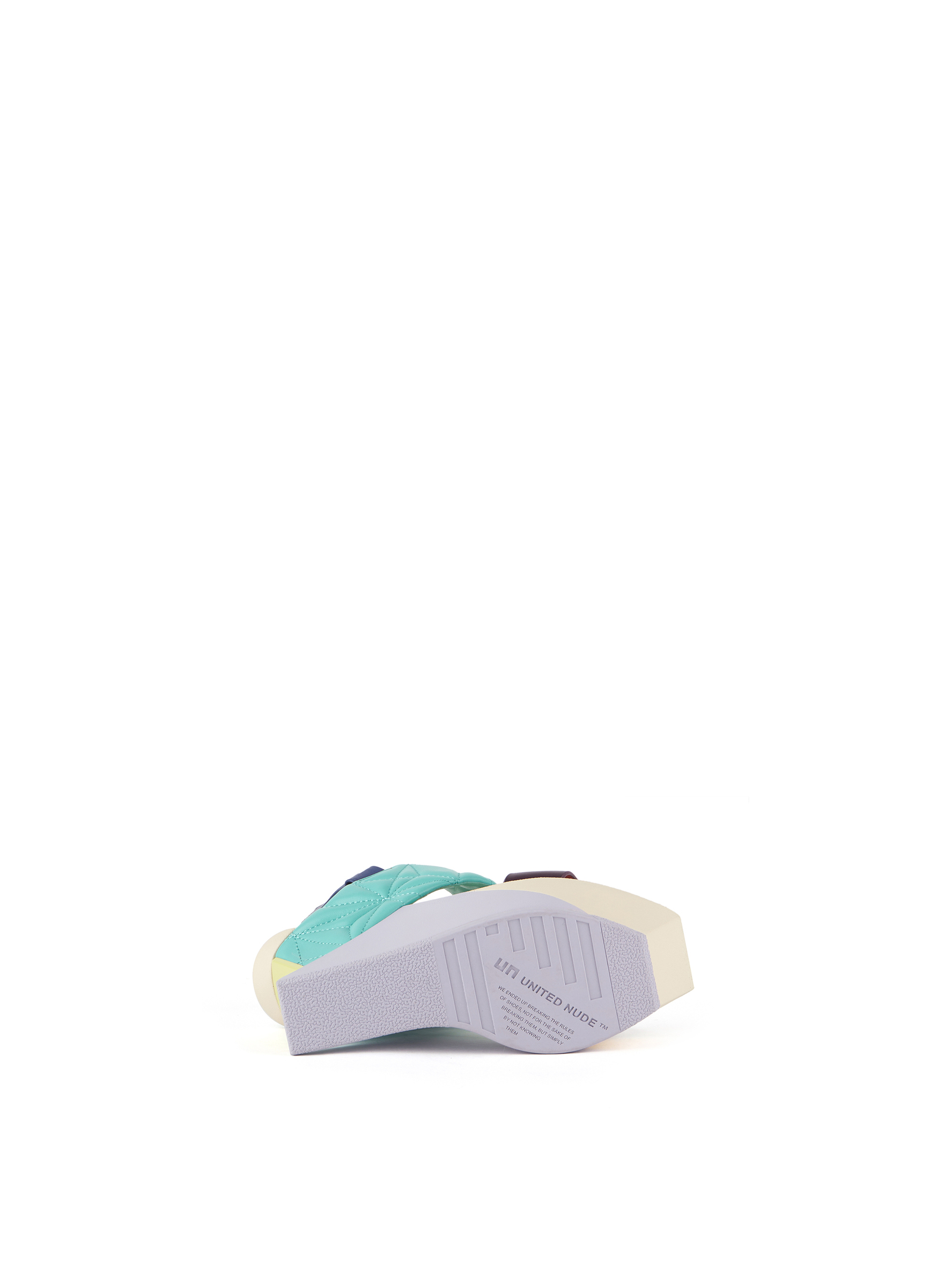 delta-wedge-puffy-party-bottom