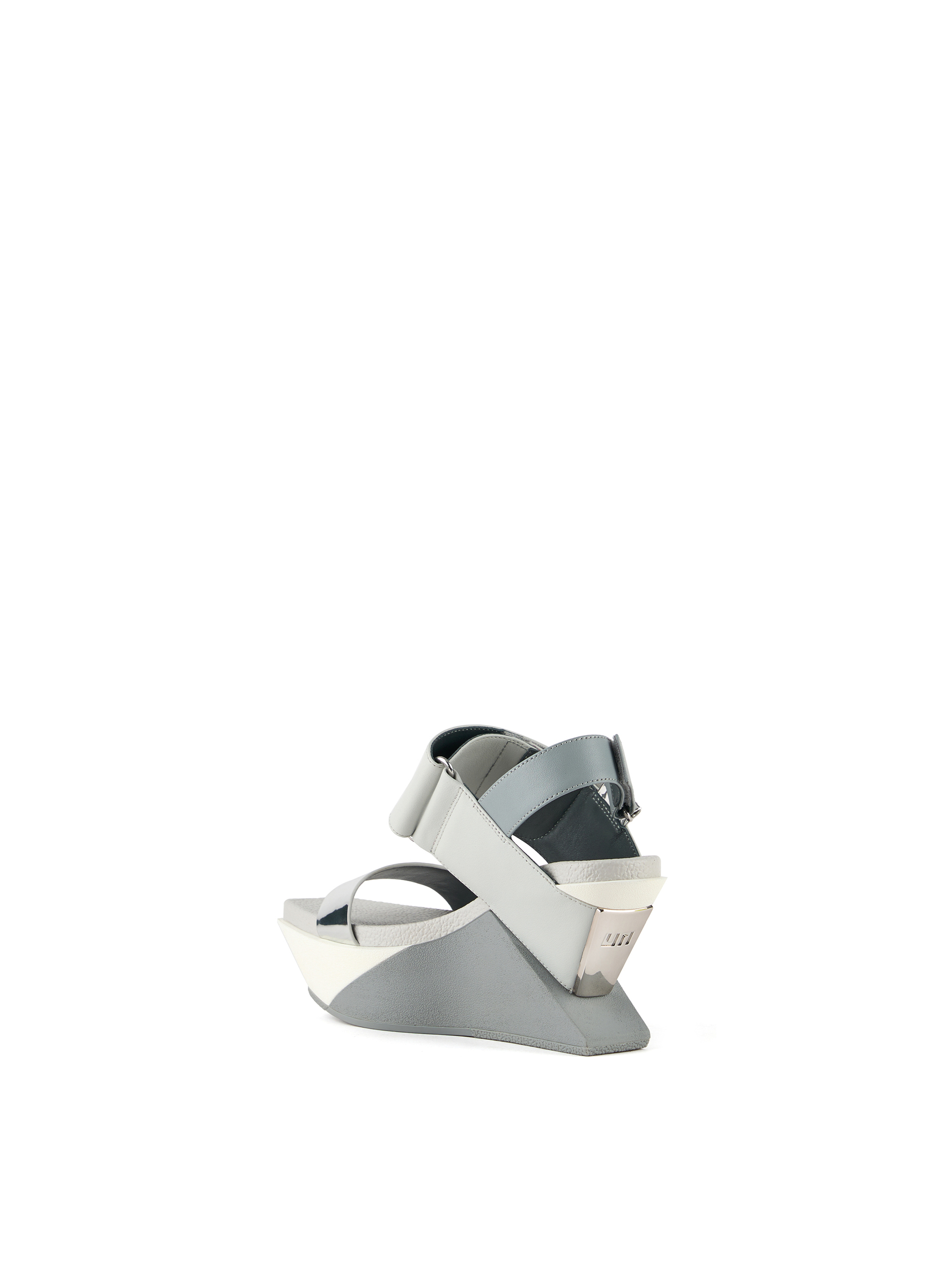 delta-wedge-sandal-irony-angle-in