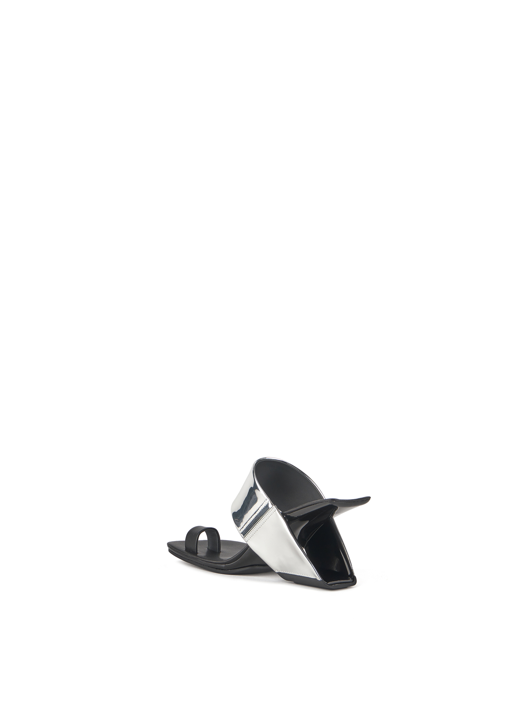 loop-toe-hi-mirror-silver-angle-in