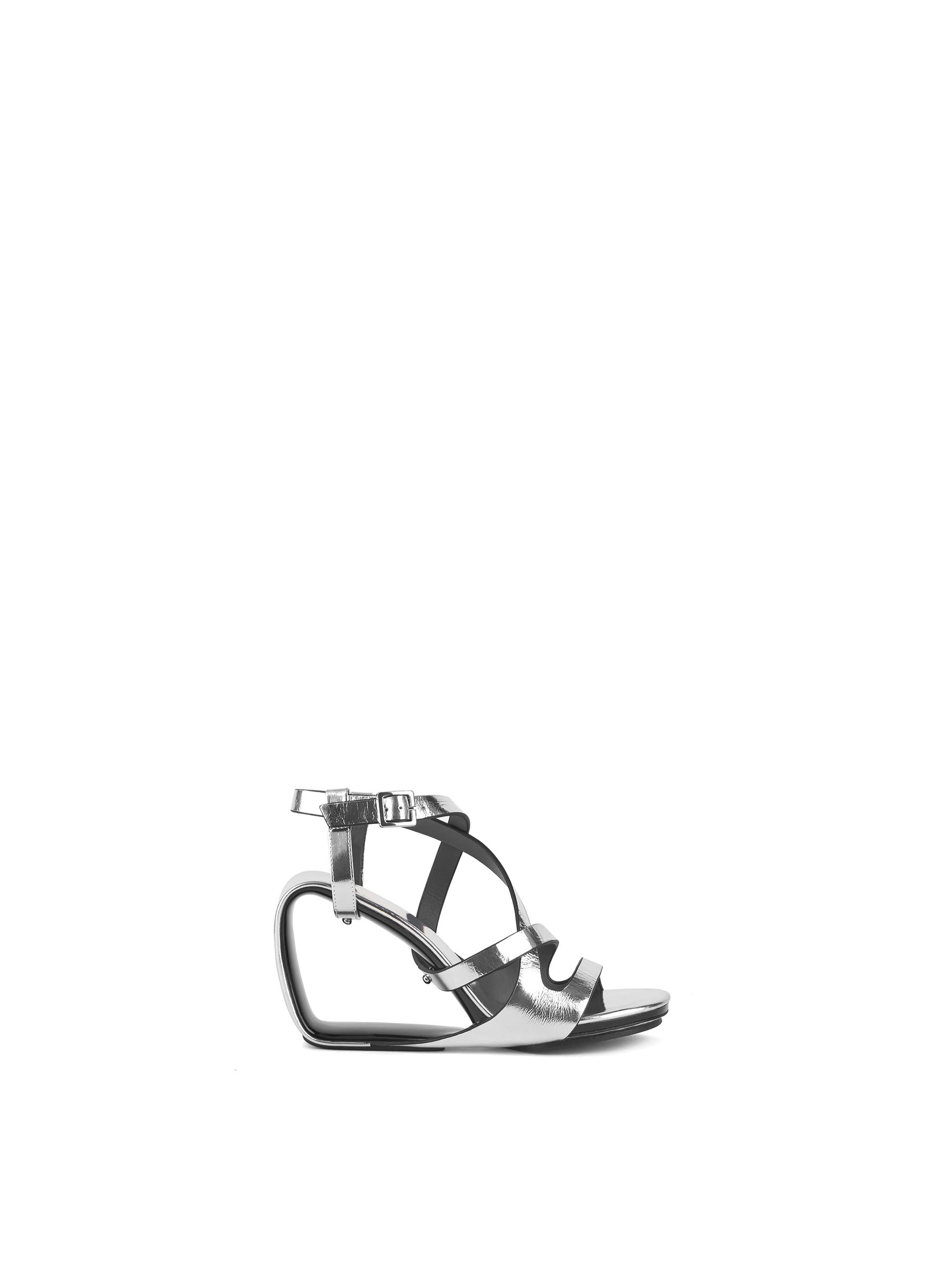 mobius-sia-hi-silver-outside