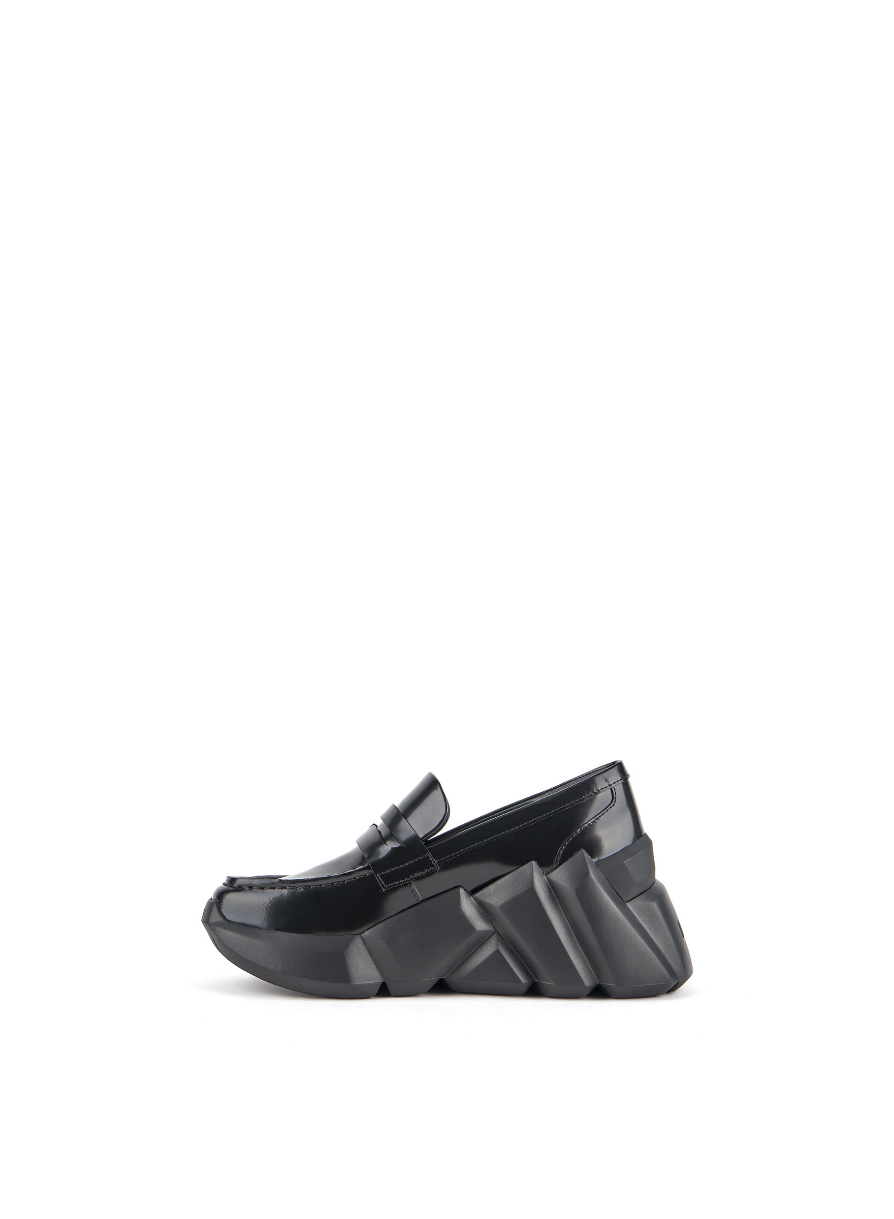 space-kick-loafer-black-inside