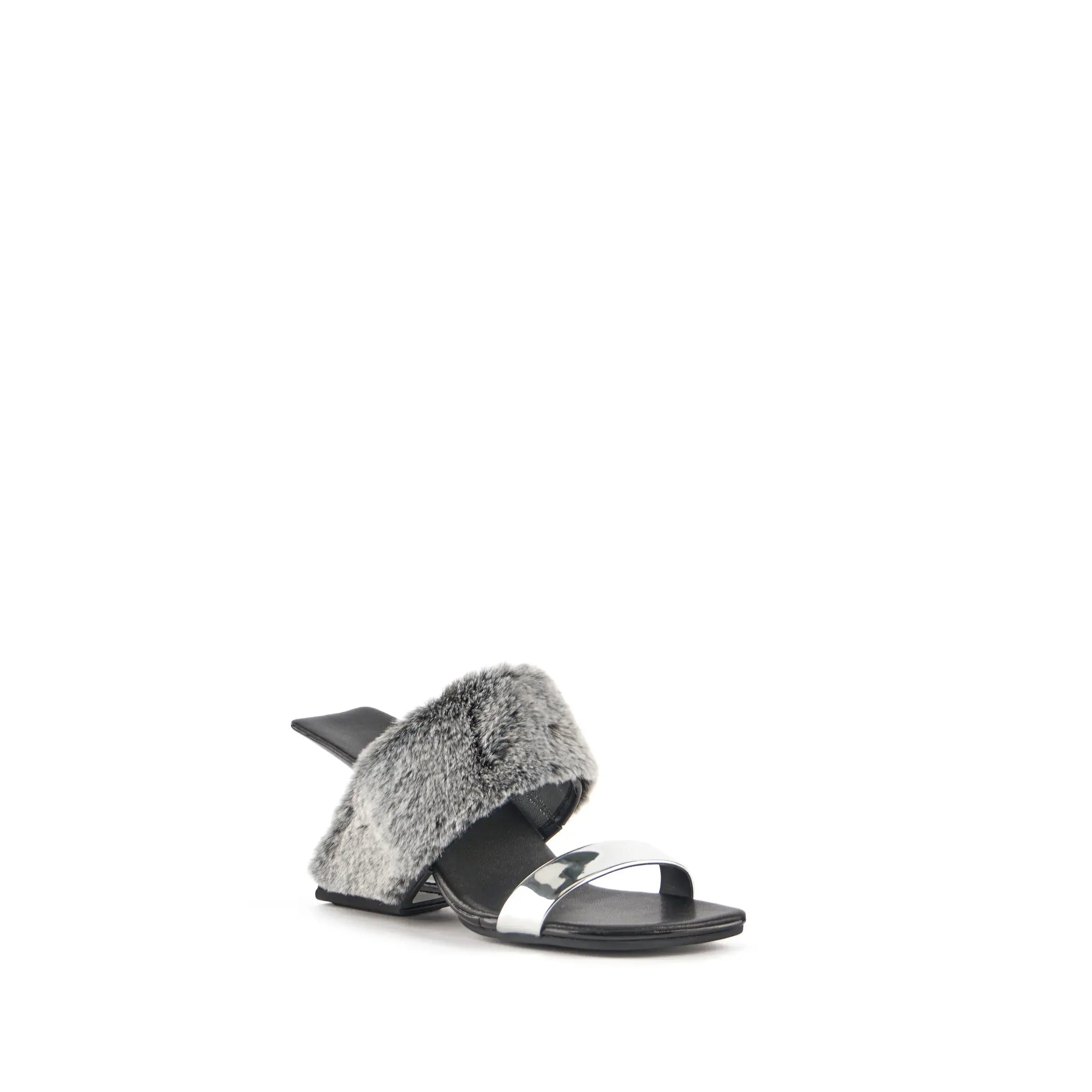 loop-teddy-silver-black-angle-out