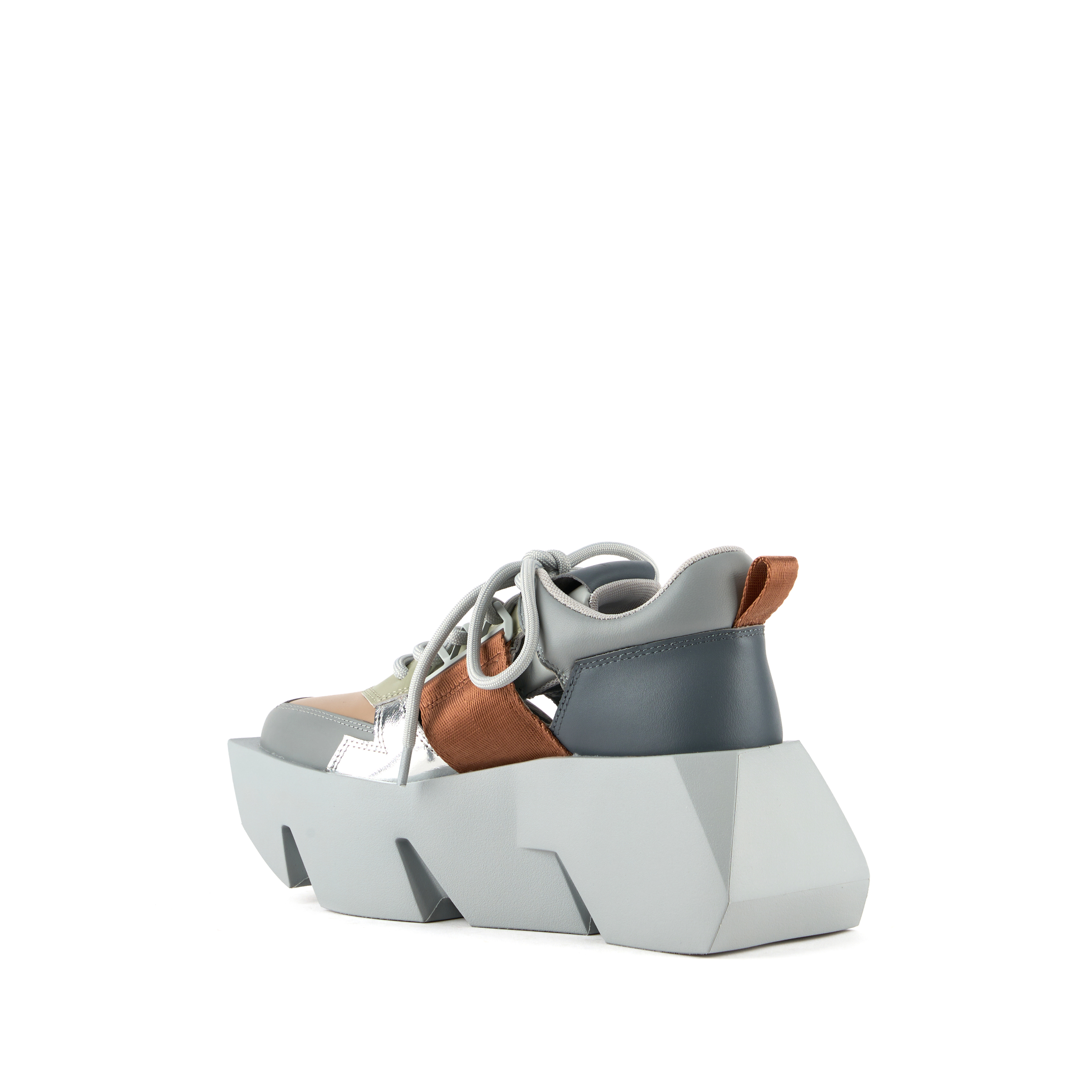 bull-sporty-ore-angle-in