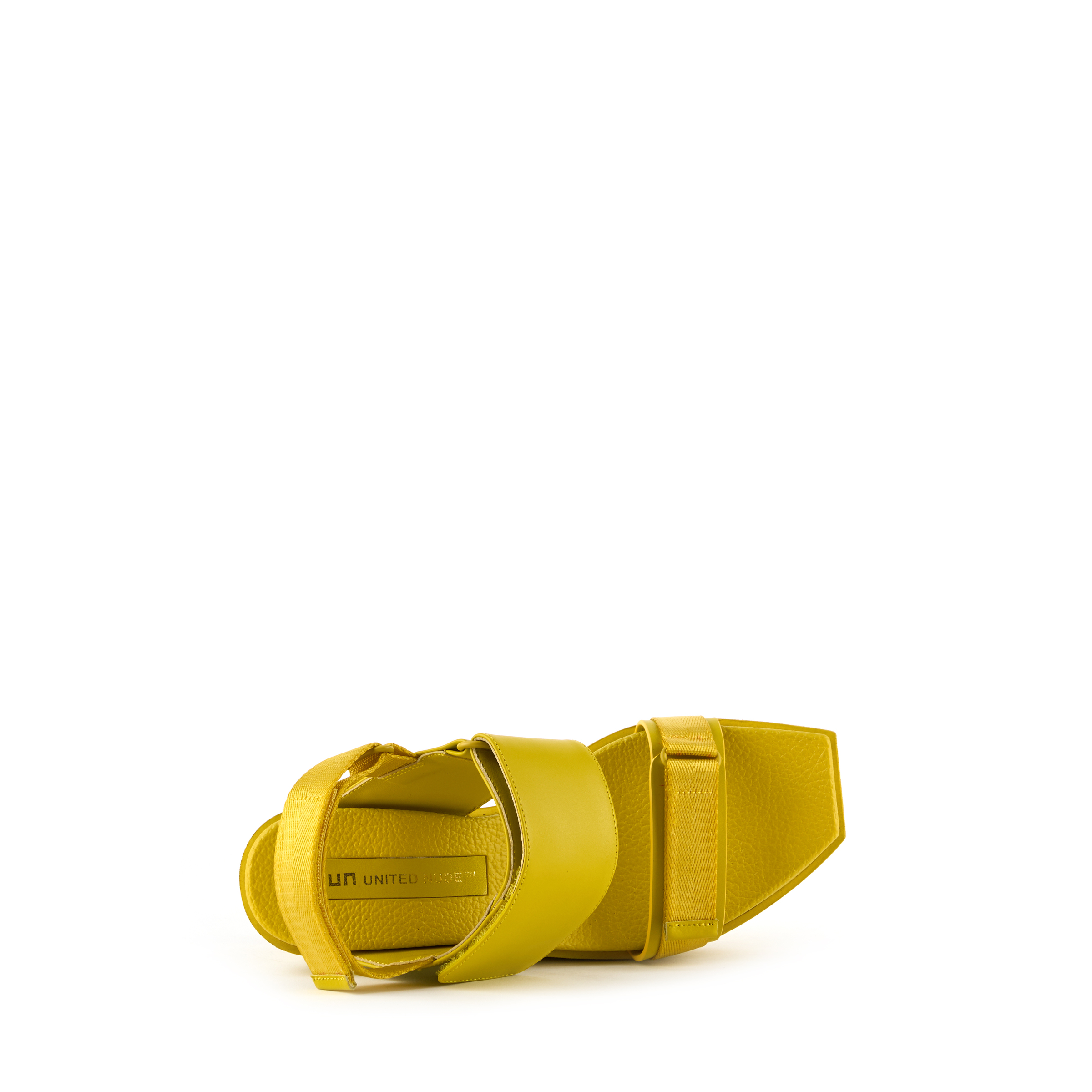 delta-run-wedge-mango-mint-top