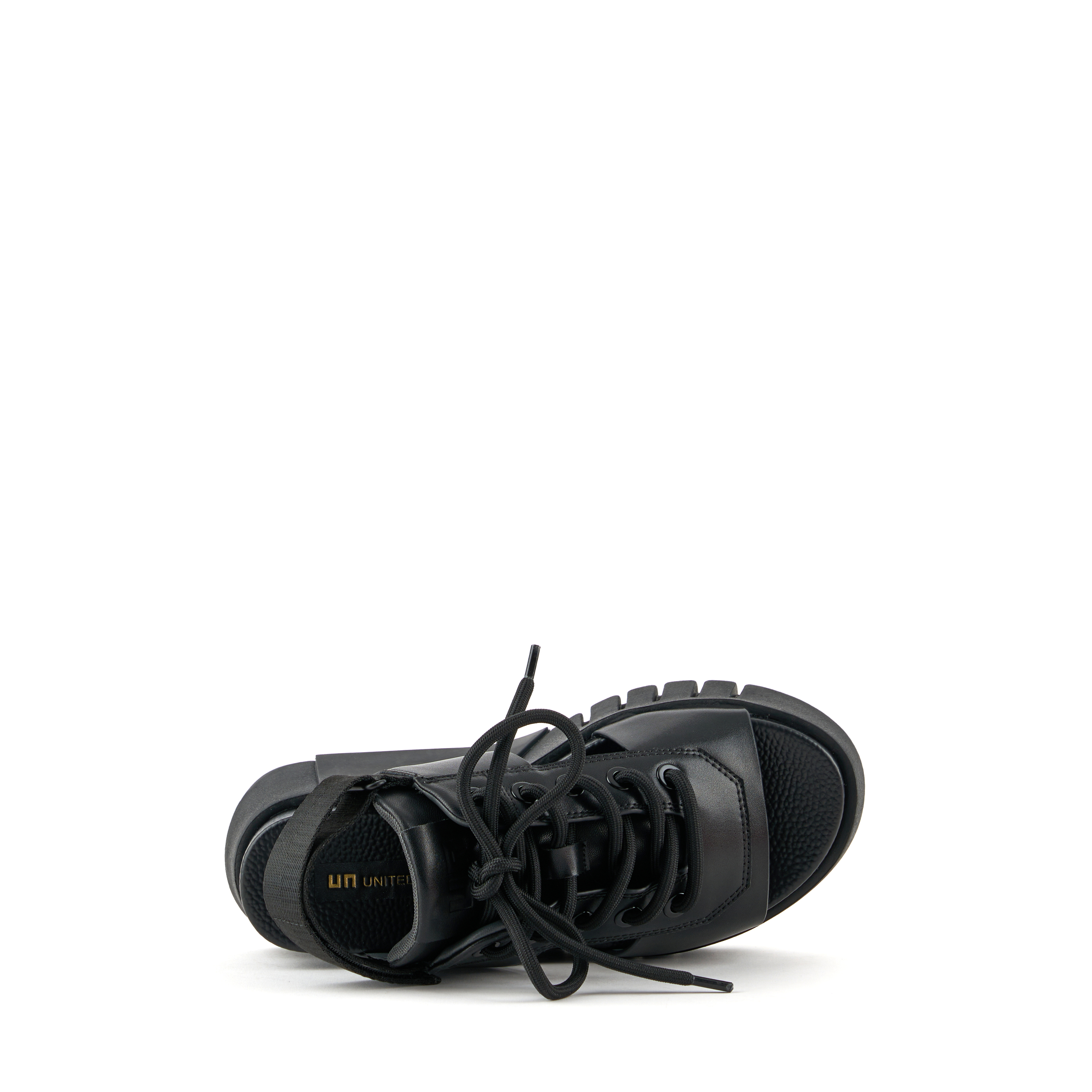 delta-sporty-ii-black-top