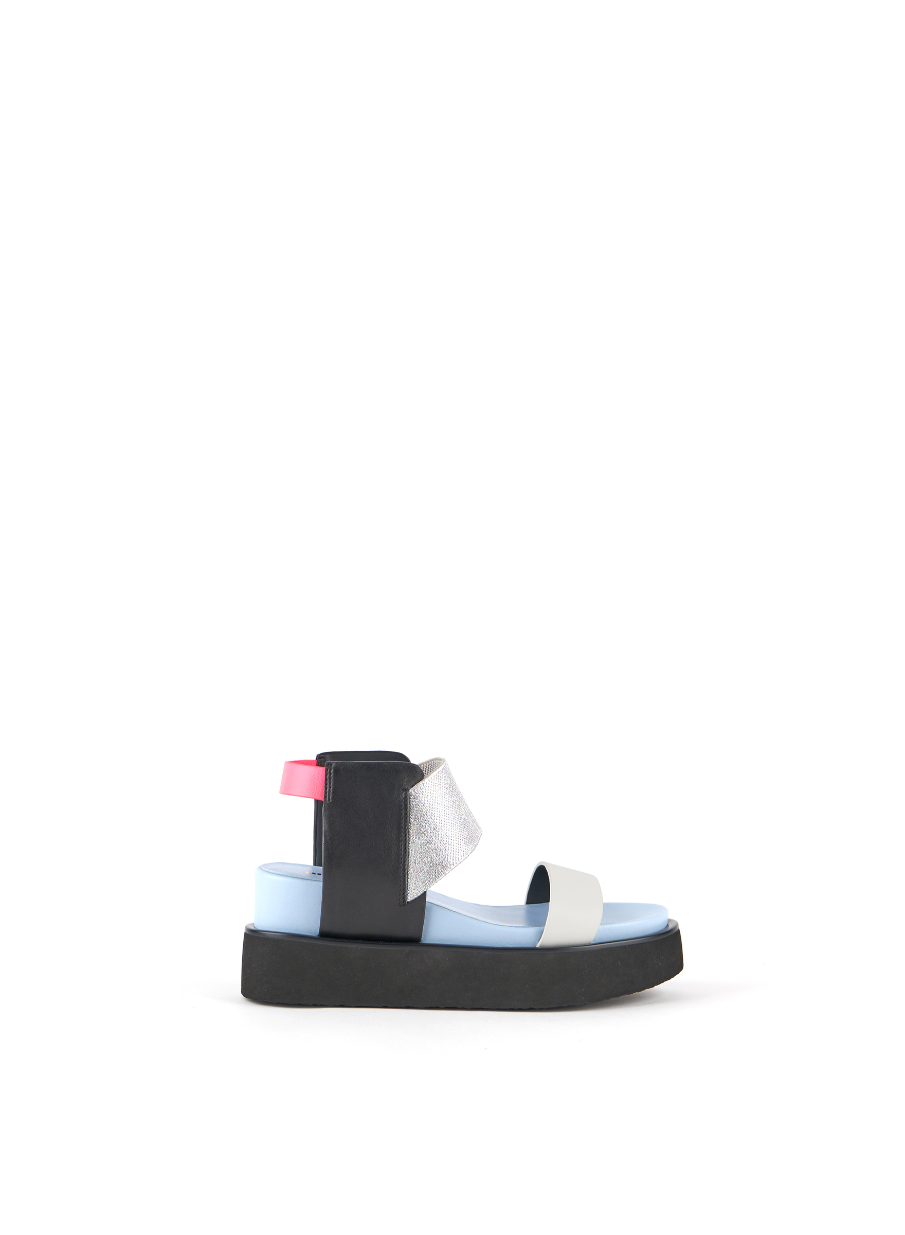 rico-sandal-skyway-mix-outside
