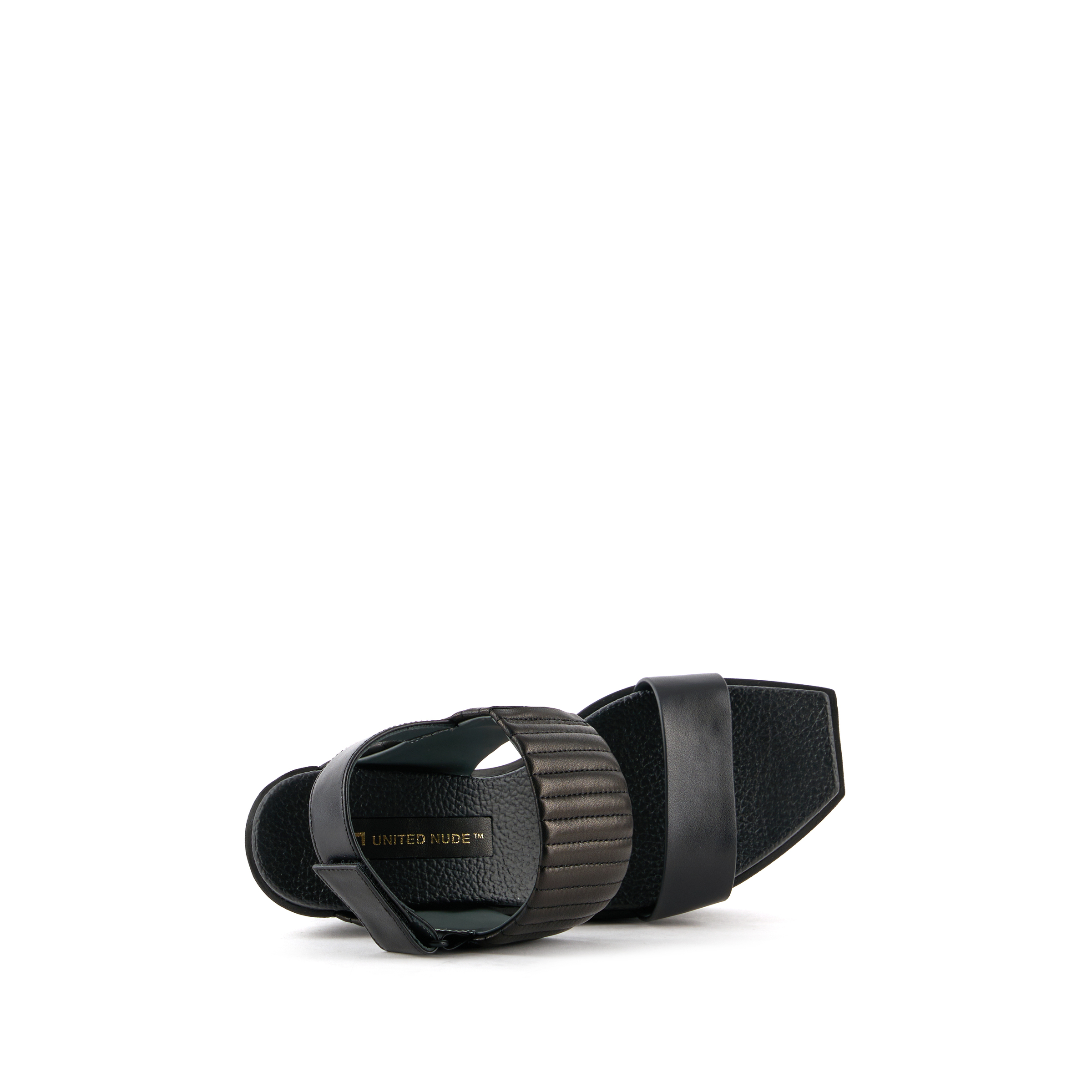 delta-wedge-puffier-black-top