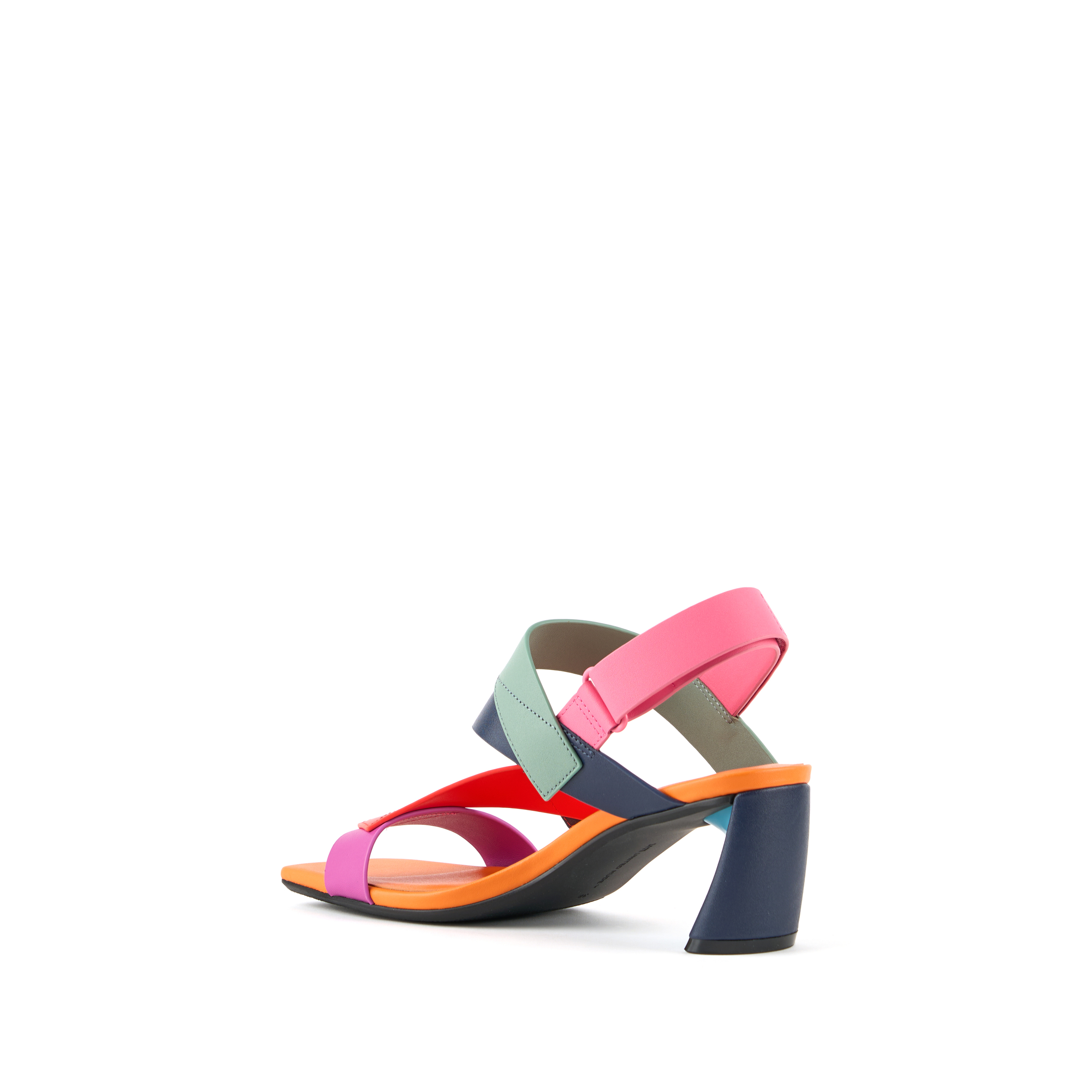 zuma-straps-mid-solaria-angle-in