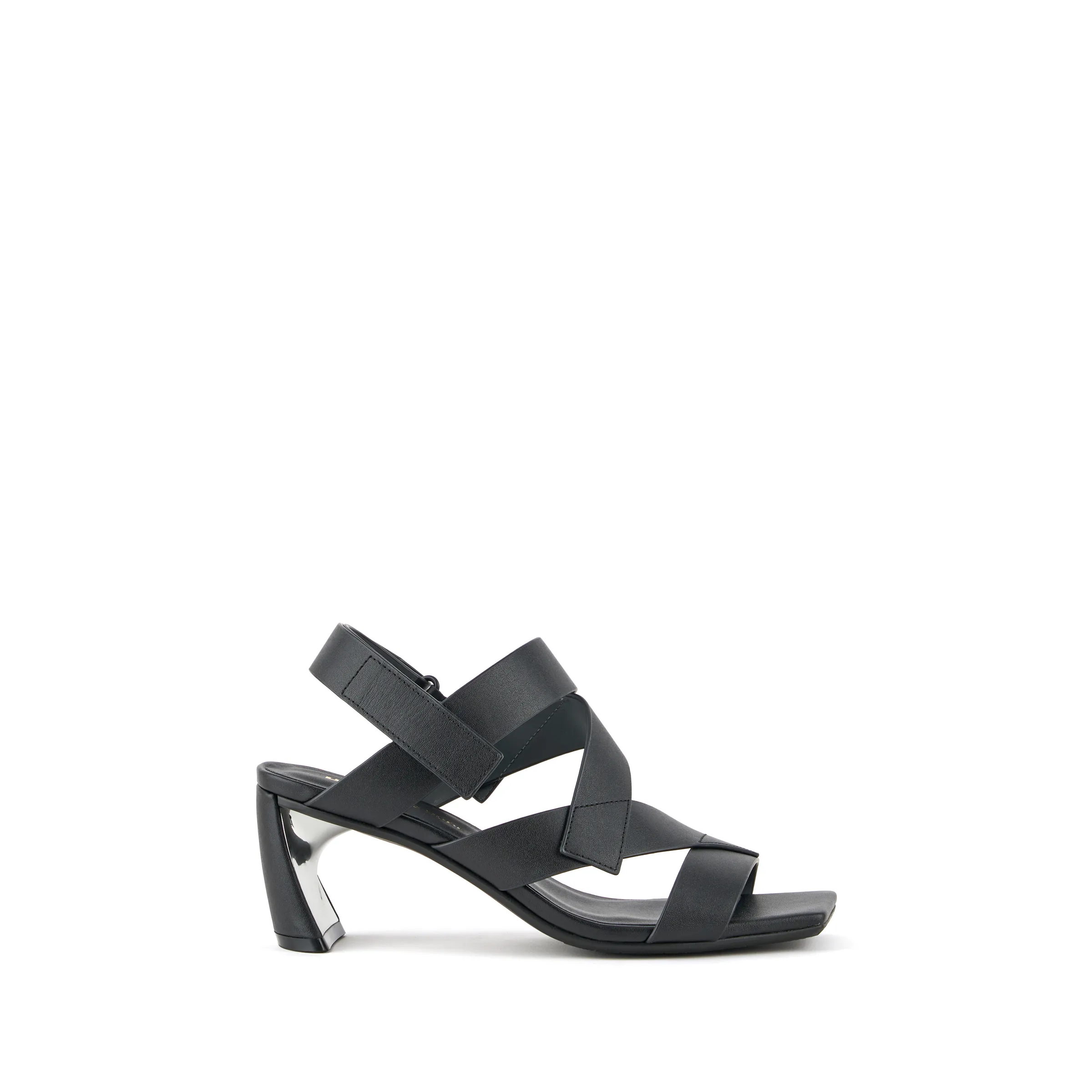 zuma-straps-mid-black-outside