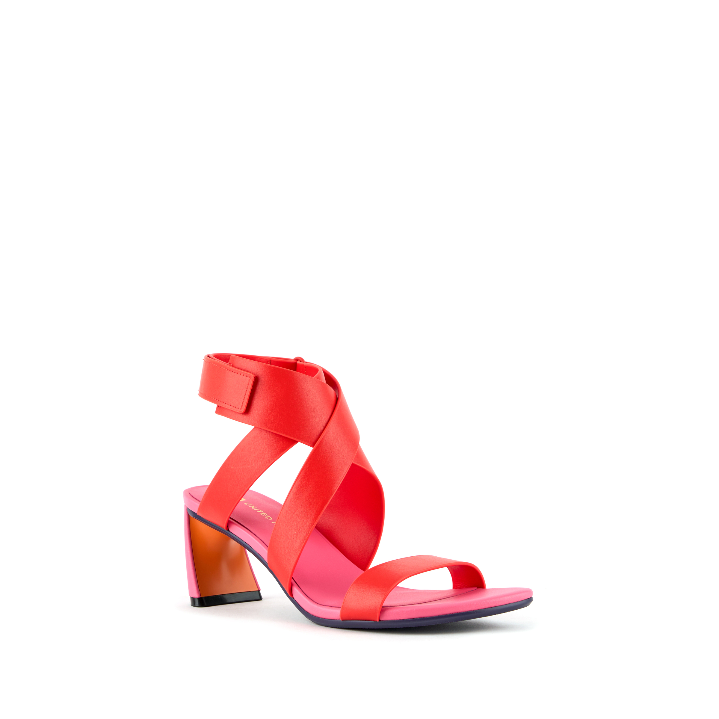 zuma-way-mid-lily-angle-out