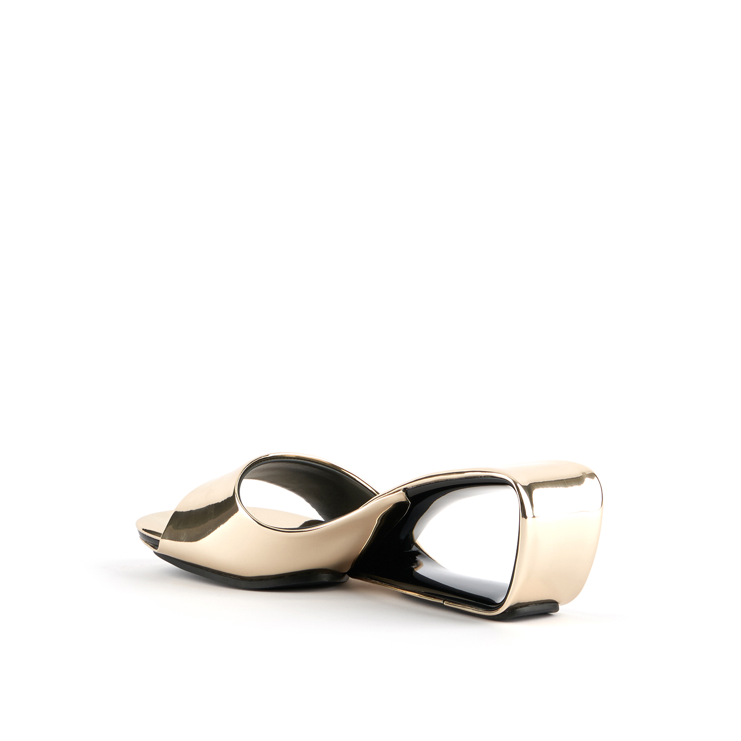 mobius-mid-mirror-gold-angle-in