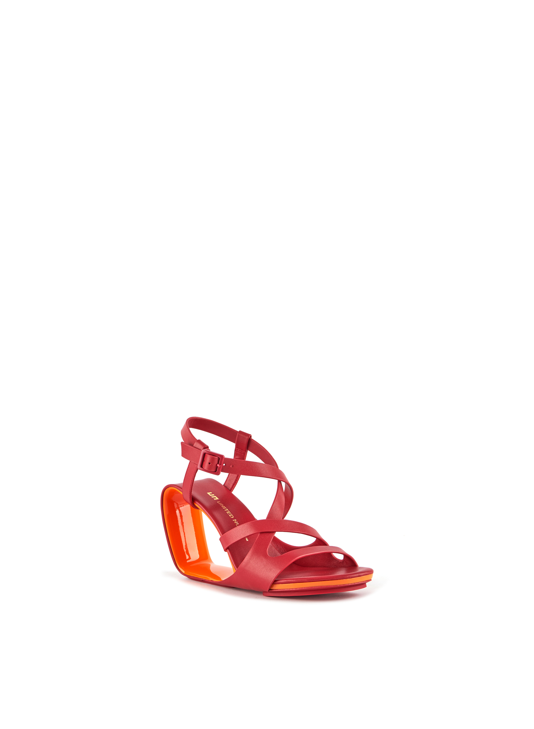 1083582016SS24