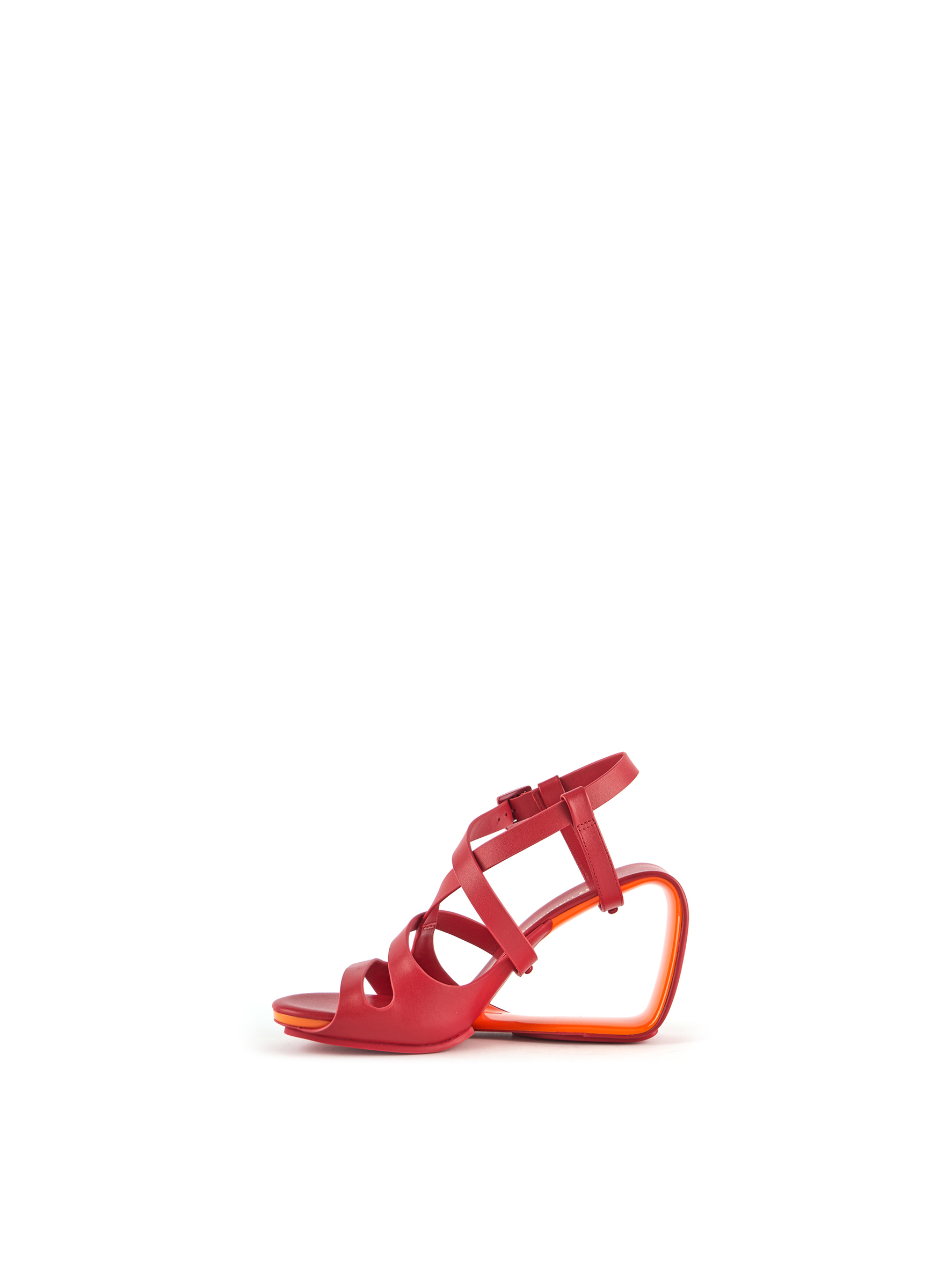 1083582016SS24