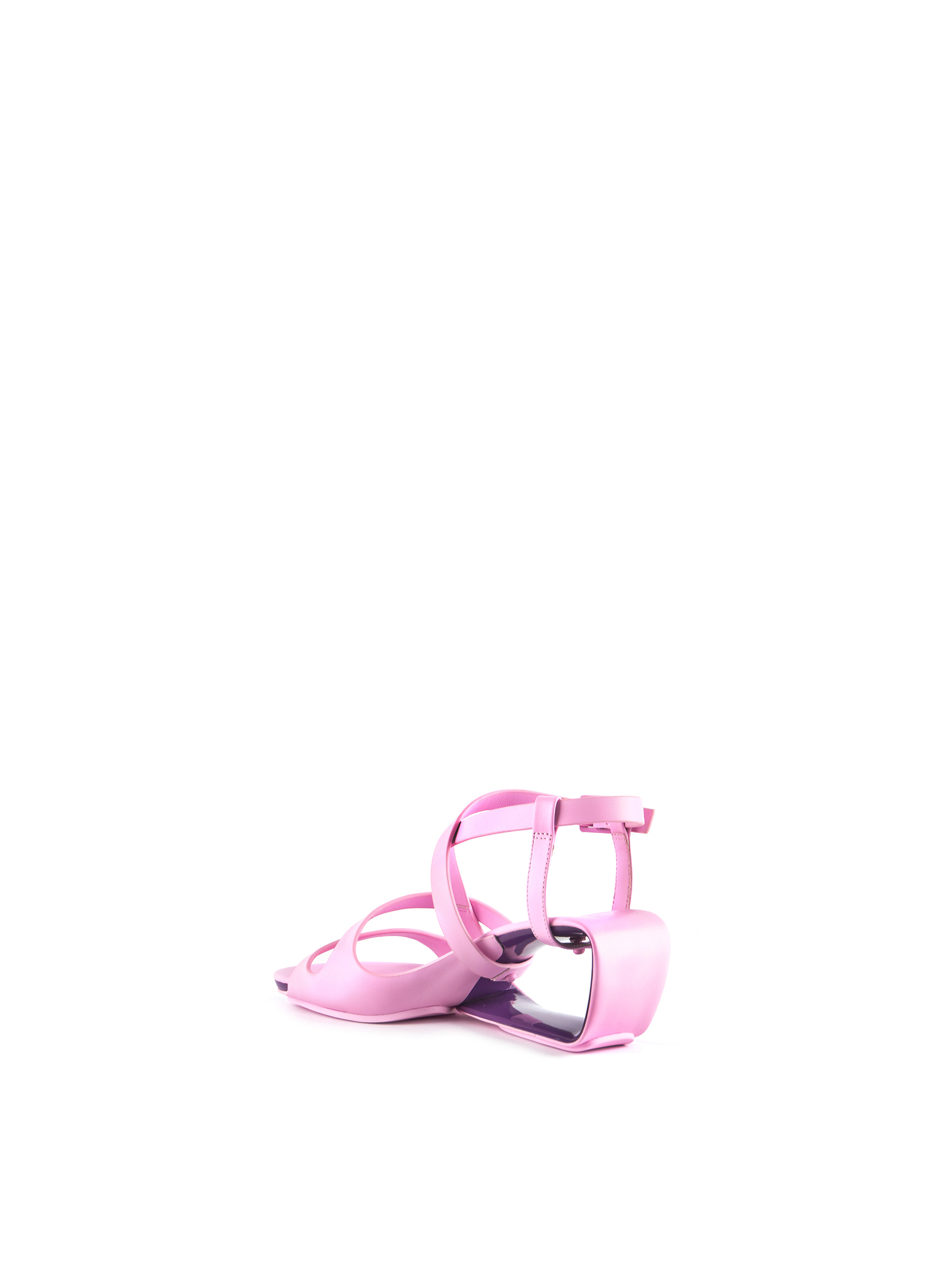 1083681816SS24