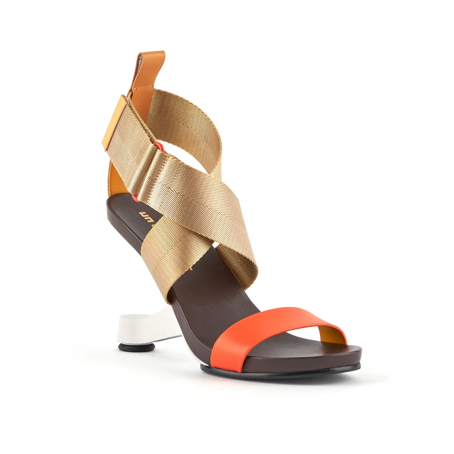 eamz-ix-malibu-angle-out