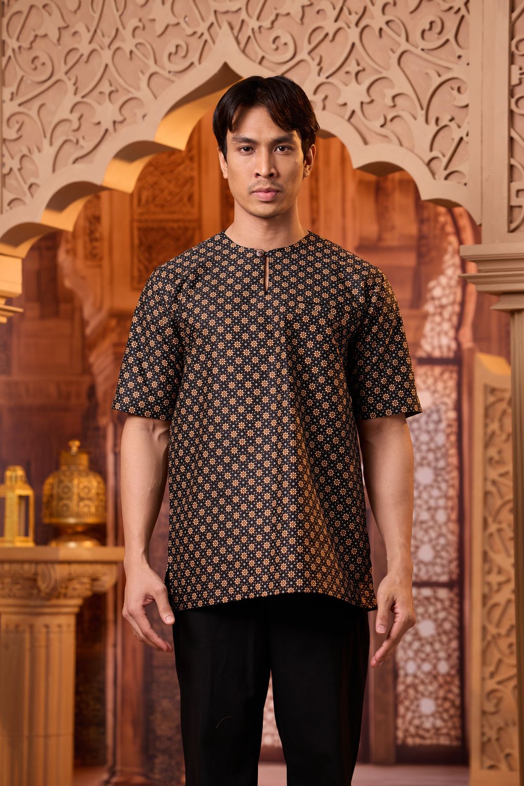 iamfamous 100320260763