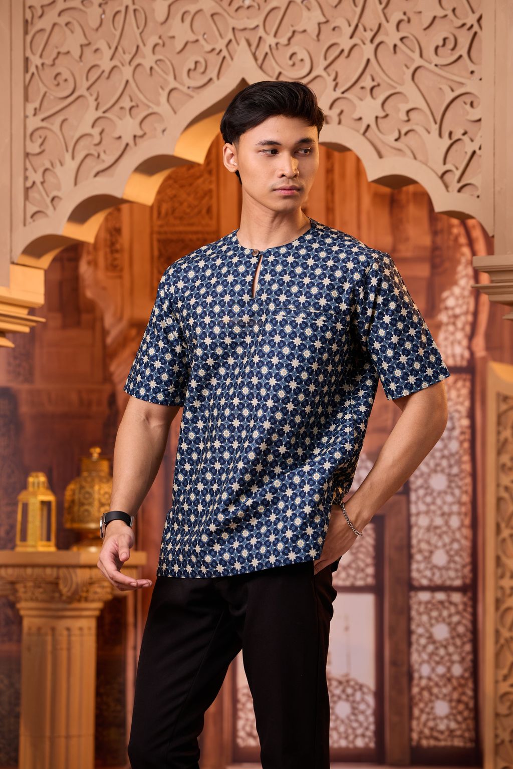 iamfamous 100320260768