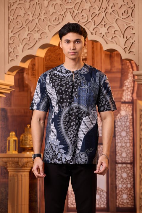 iamfamous 100320260787