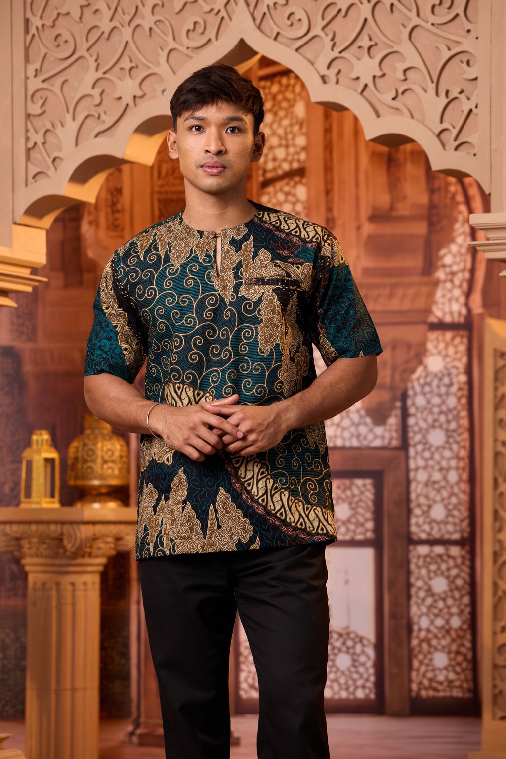 iamfamous 100320260795