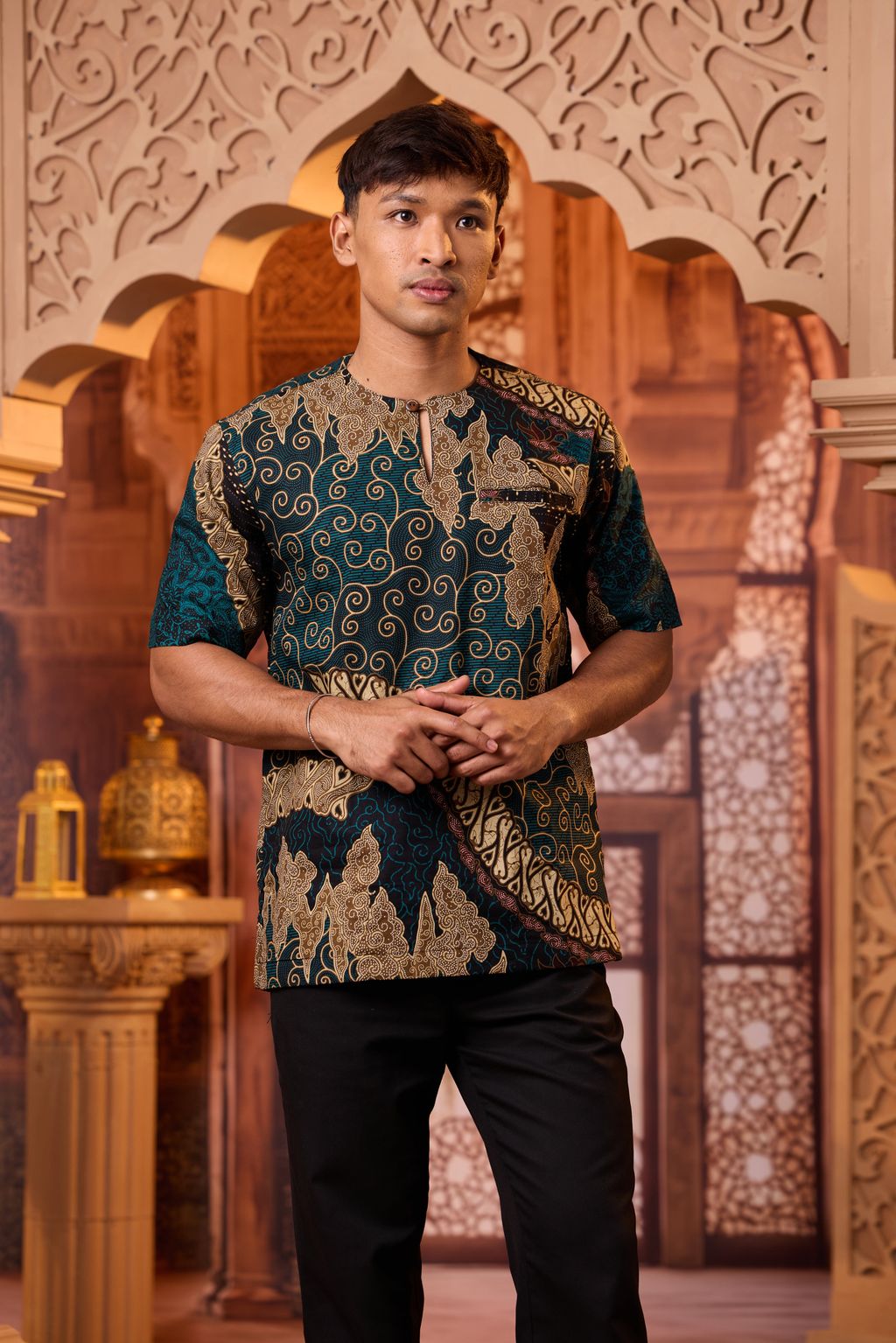 iamfamous 100320260796