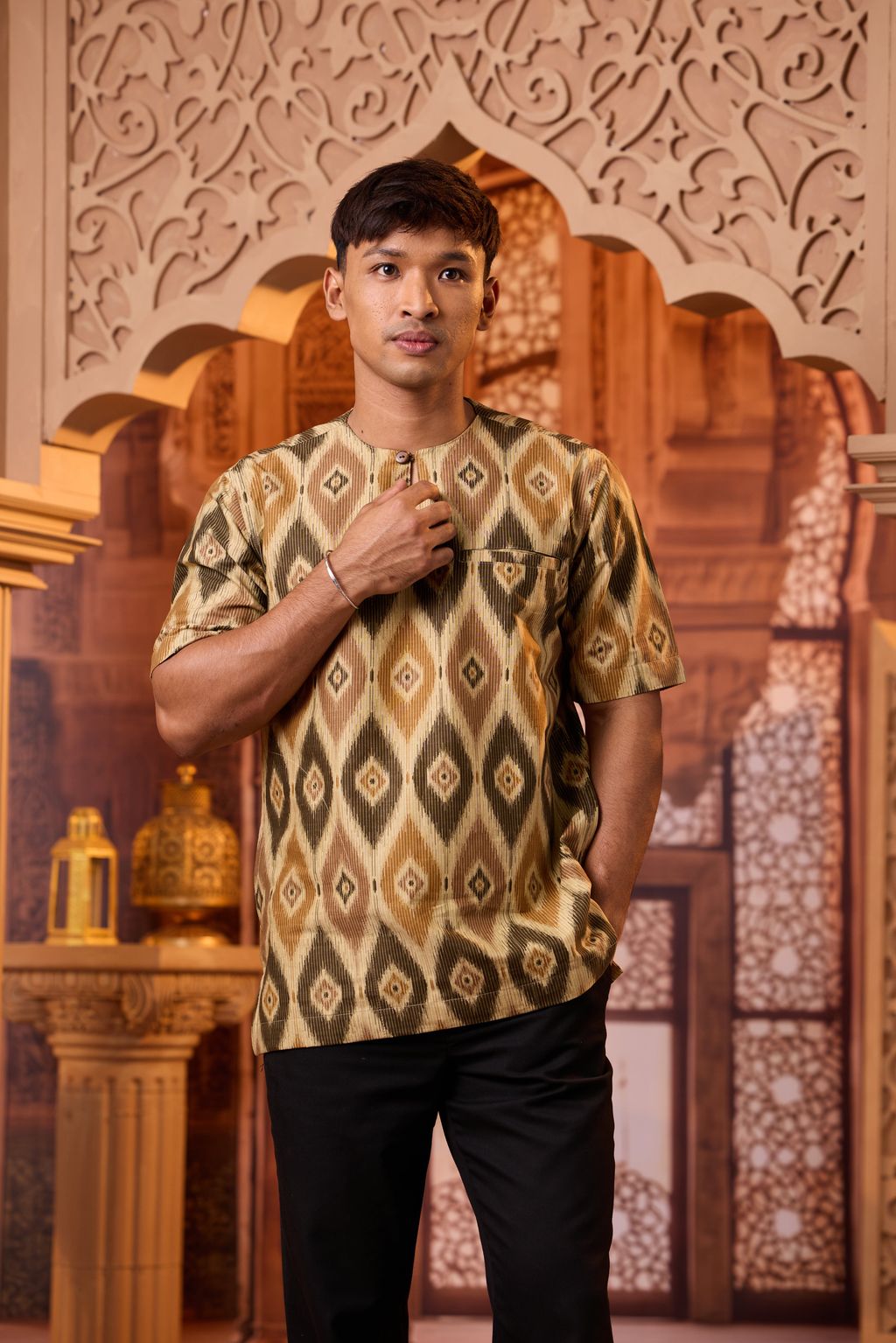 iamfamous 100320260833