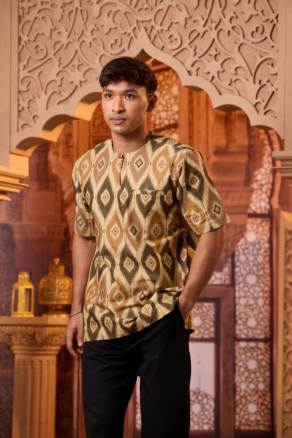 iamfamous 100320260835