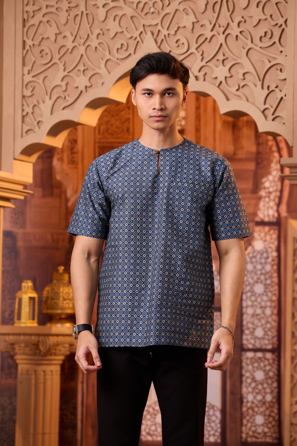 iamfamous 100320260837