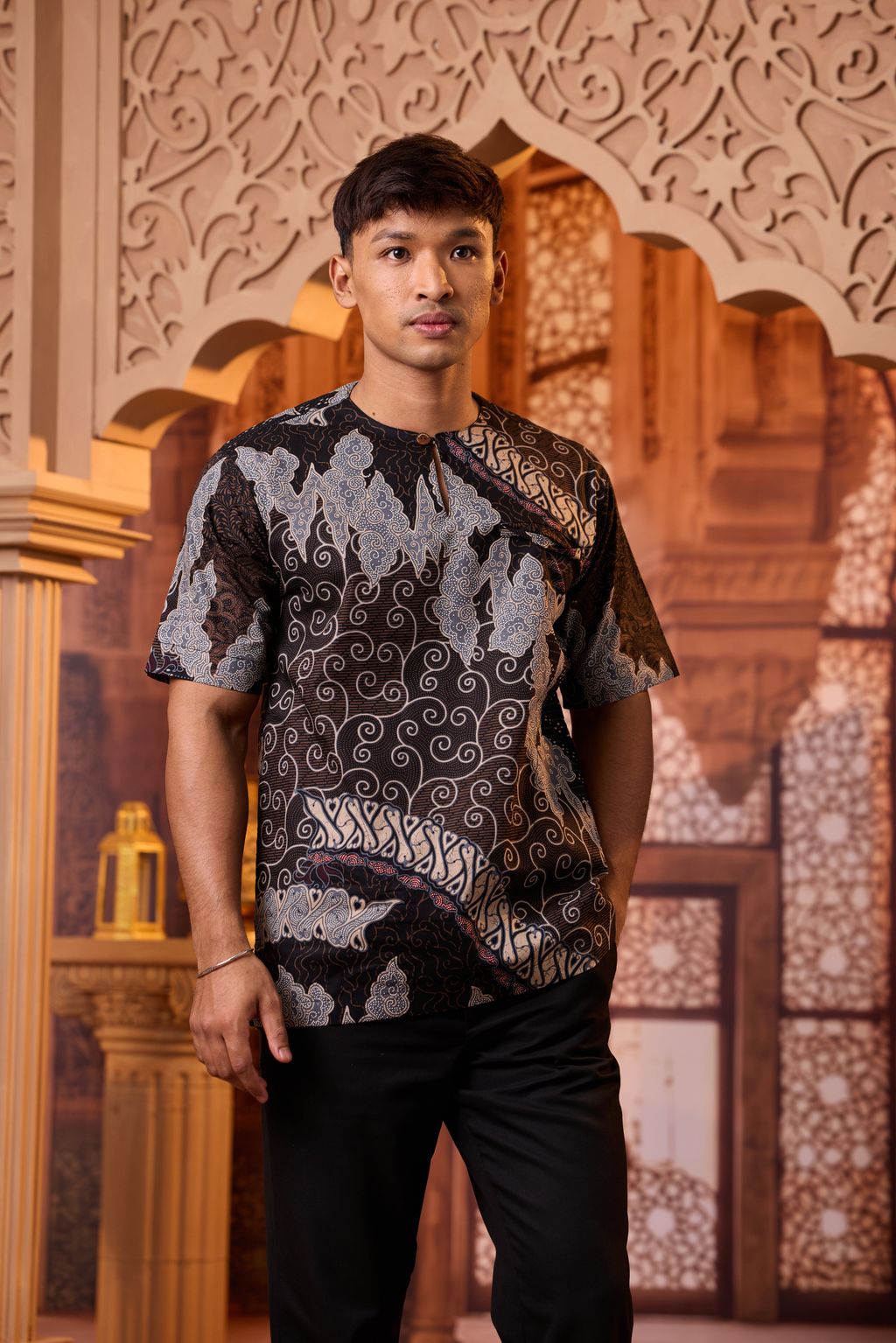 iamfamous 100320260854