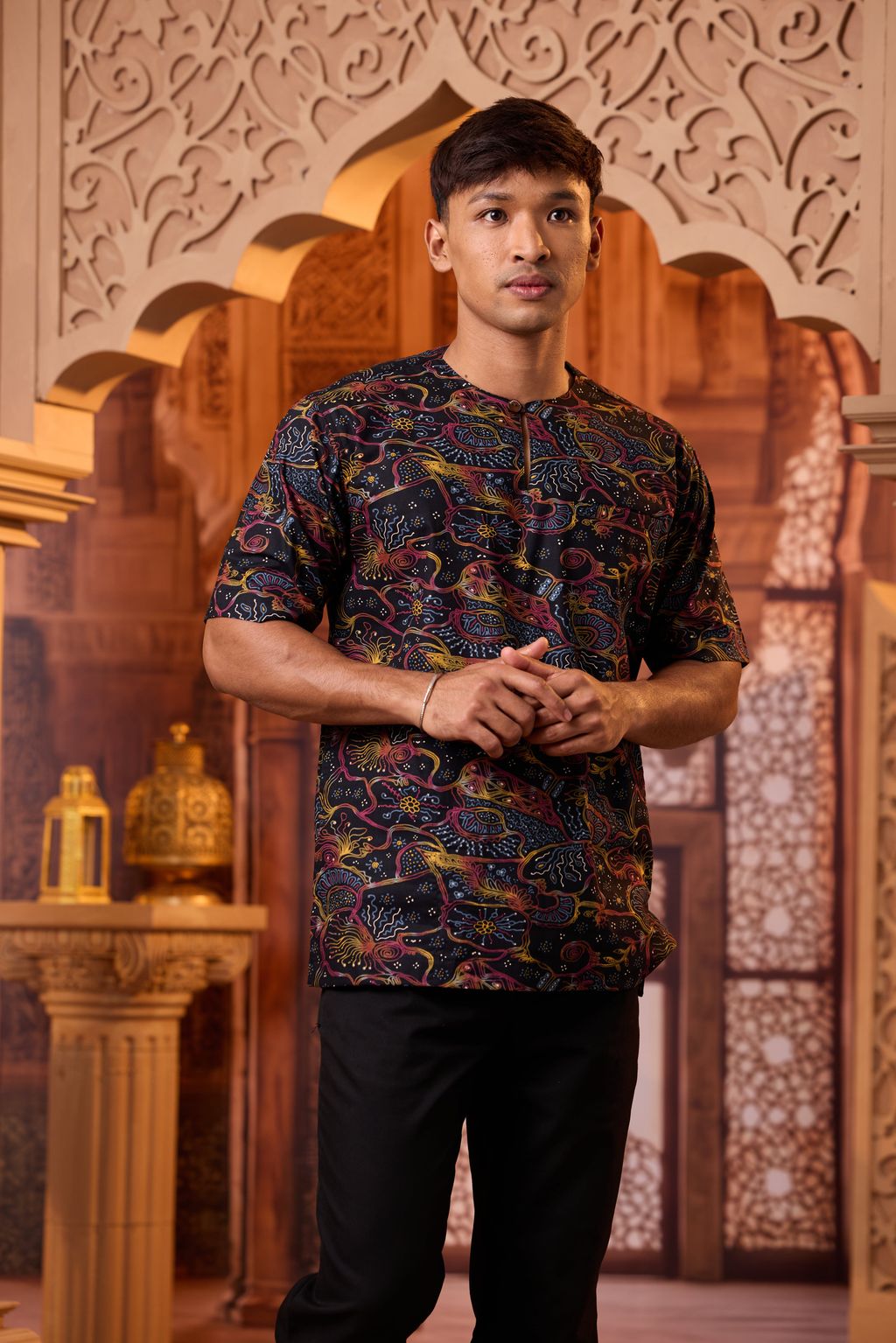 iamfamous 100320260872