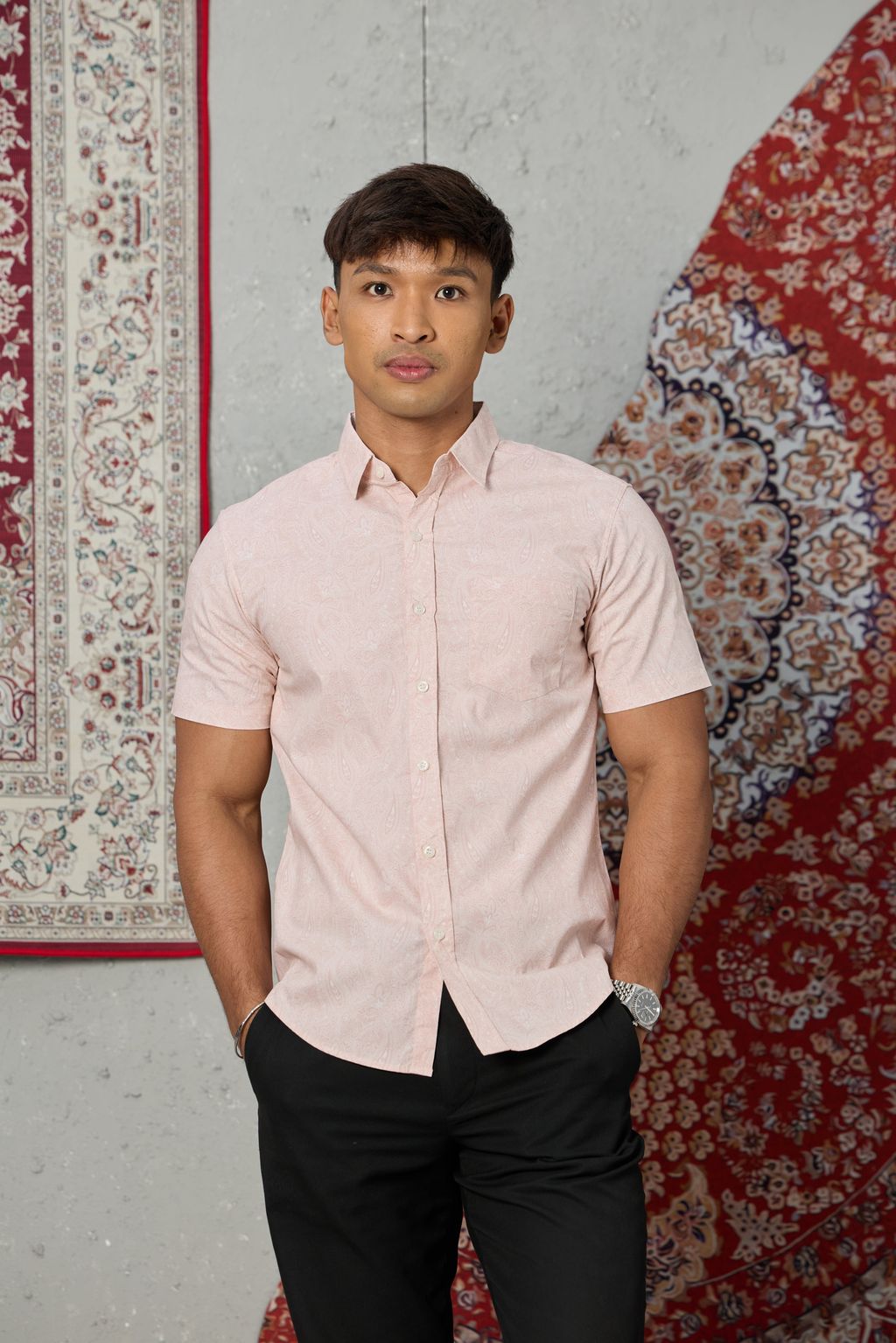 iamfamous 100320260448