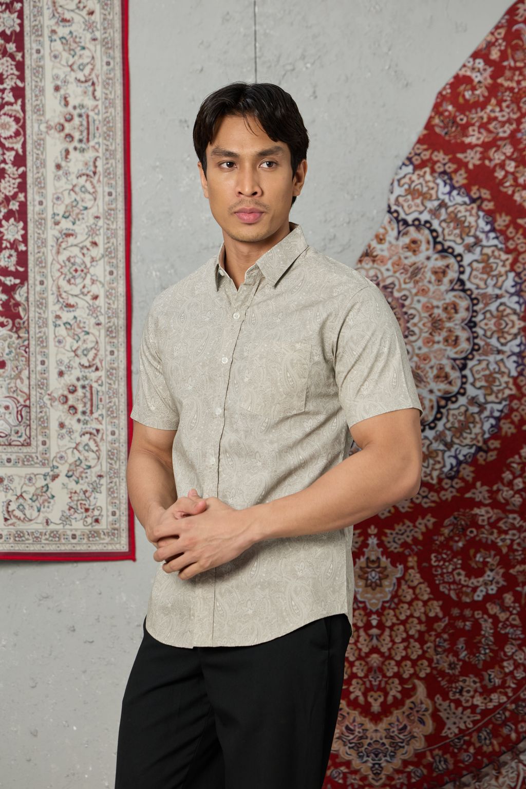 iamfamous 100320260451