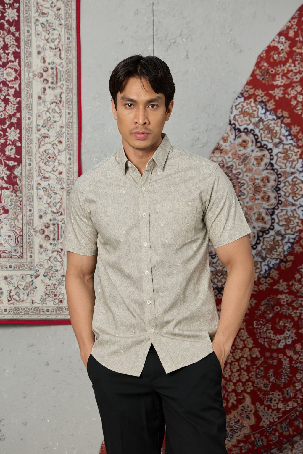 iamfamous 100320260452