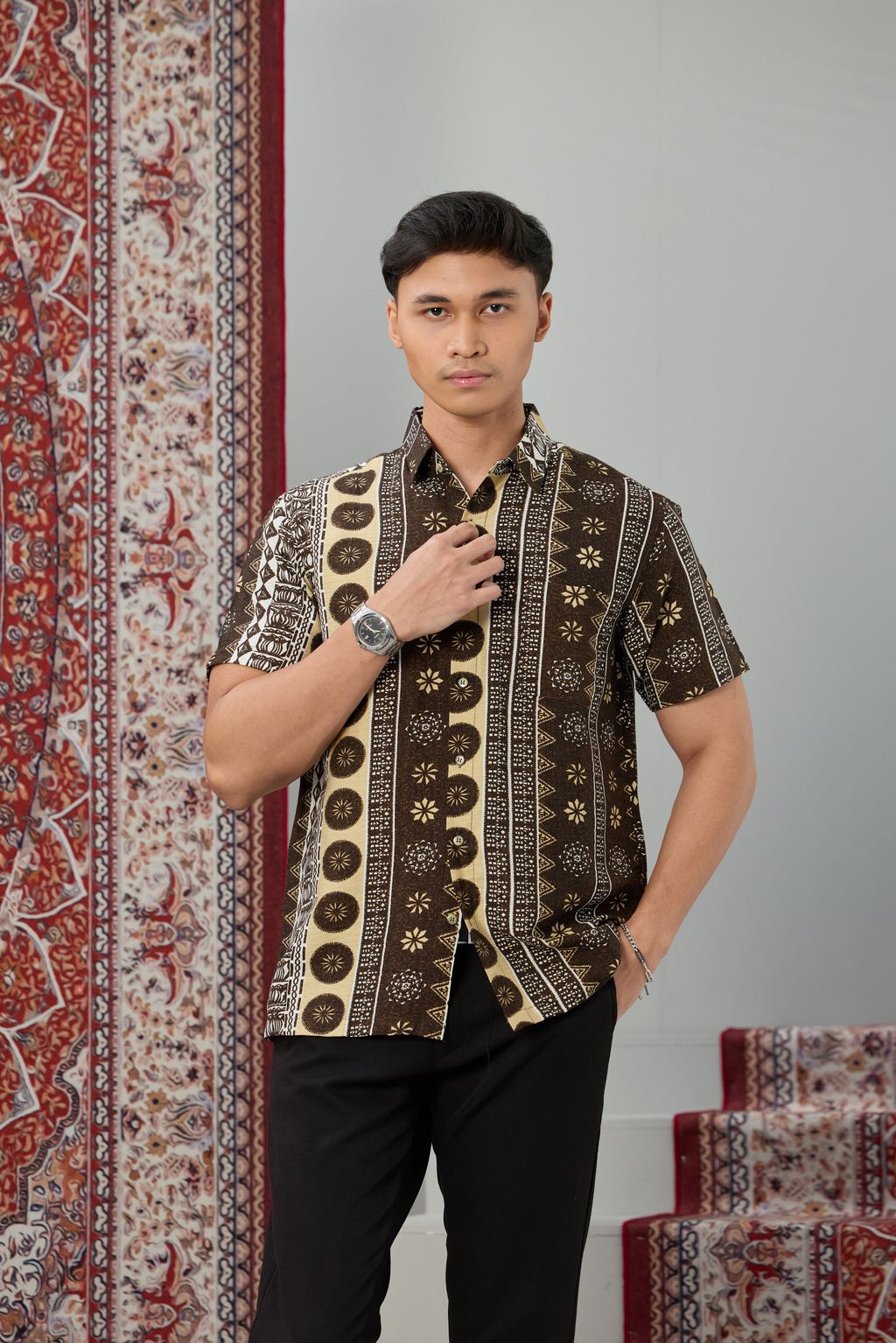 iamfamous 100320260136