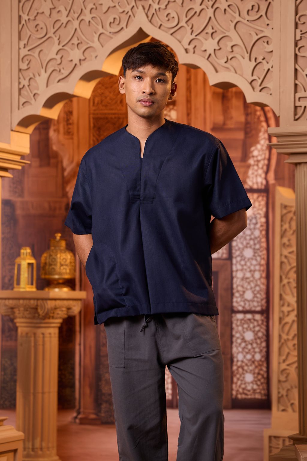 iamfamous 100320260681