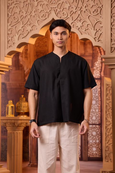 iamfamous 100320260653