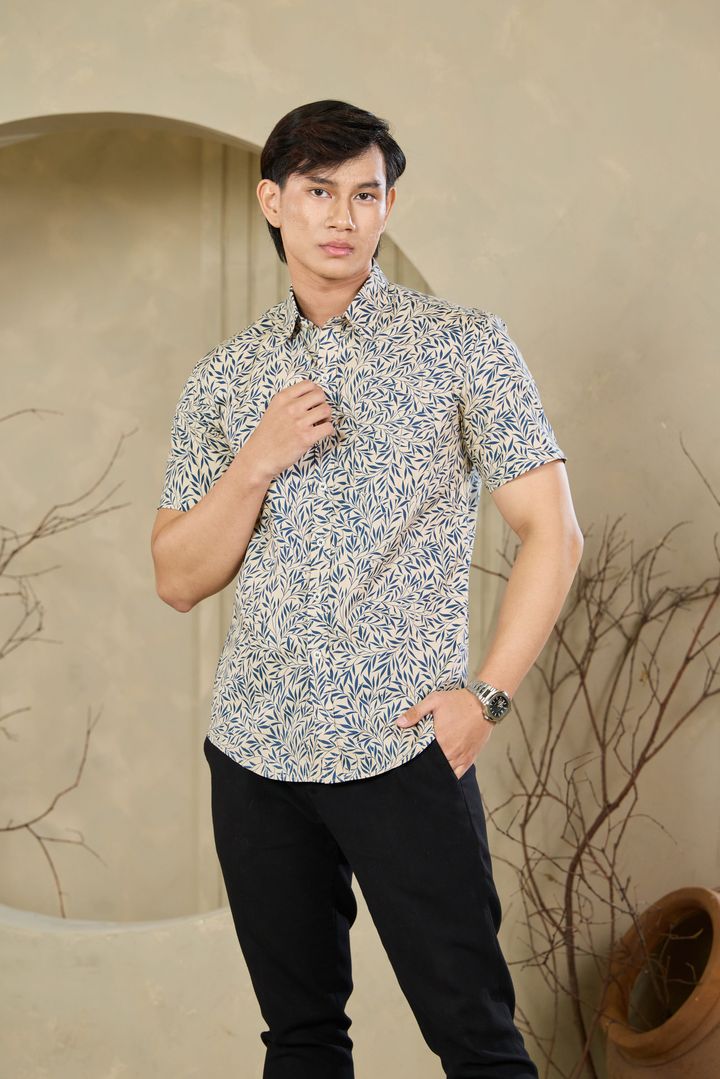 29042025 IAMFAMOUS10195