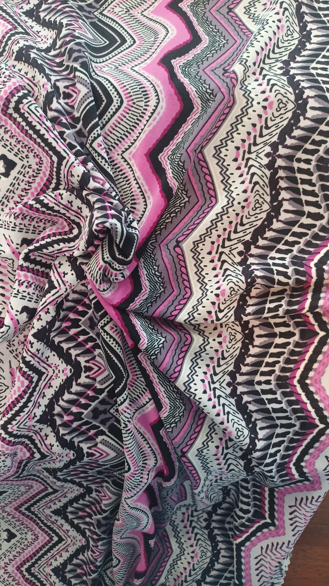 e7fa0ccc-7a66-4ccb-b6b1-3ab44c80a83f2053051900203534153