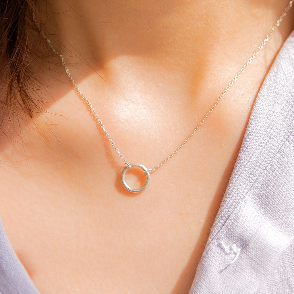 round-necklace.jpg