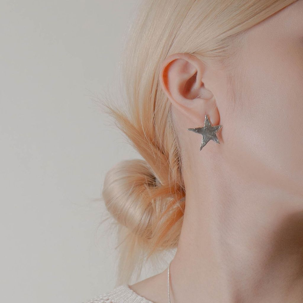 ps_ear_03