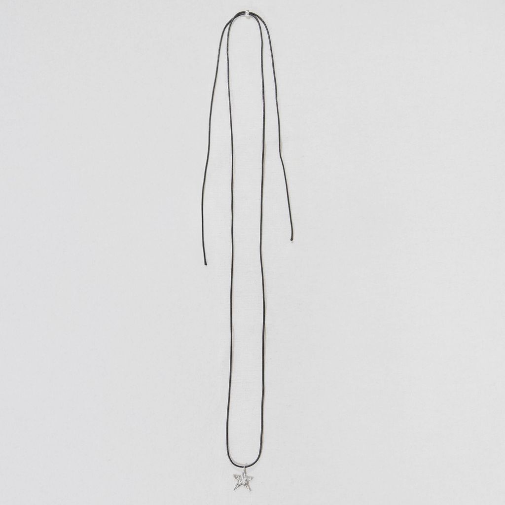 painted_star_necklace_black_2