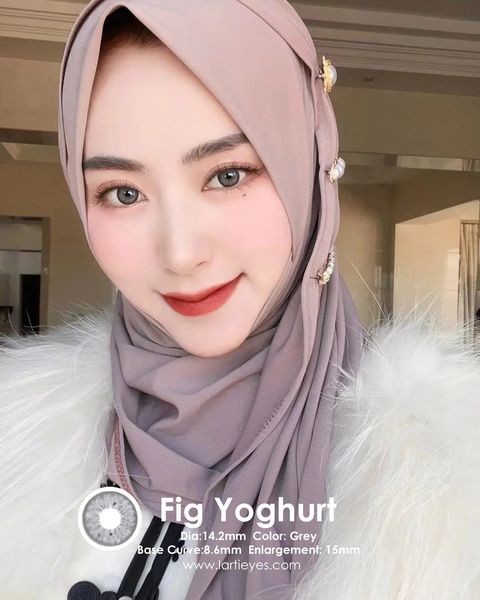 Fig Yoghurt  grey model 4