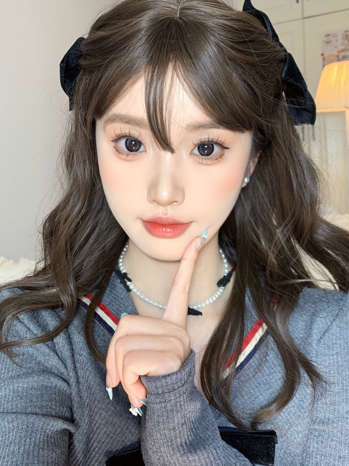 1817639631-1136986011