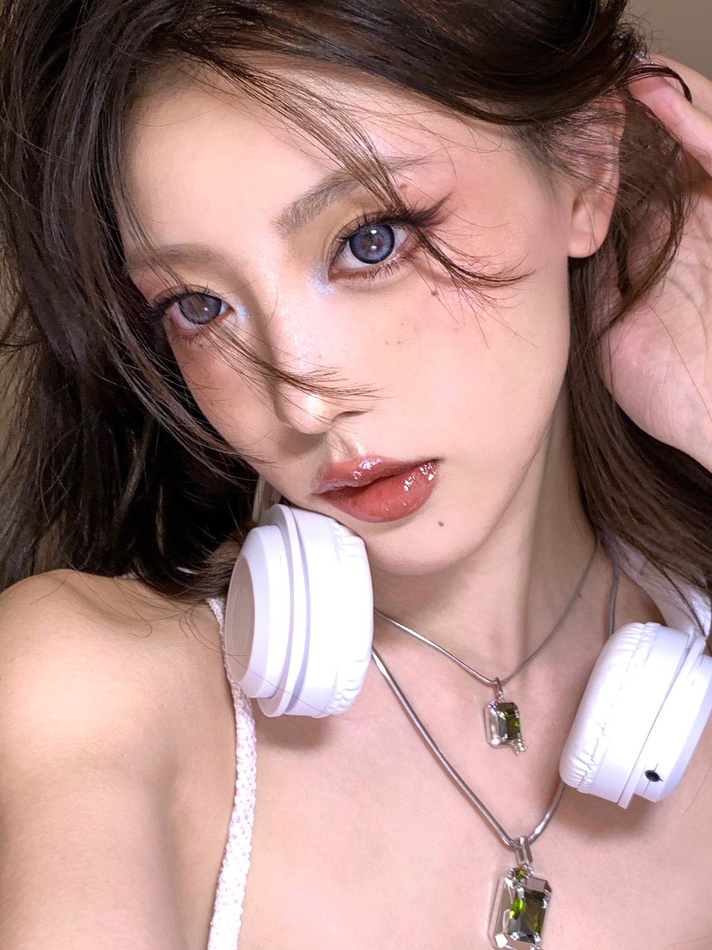 1817639631-1132559595