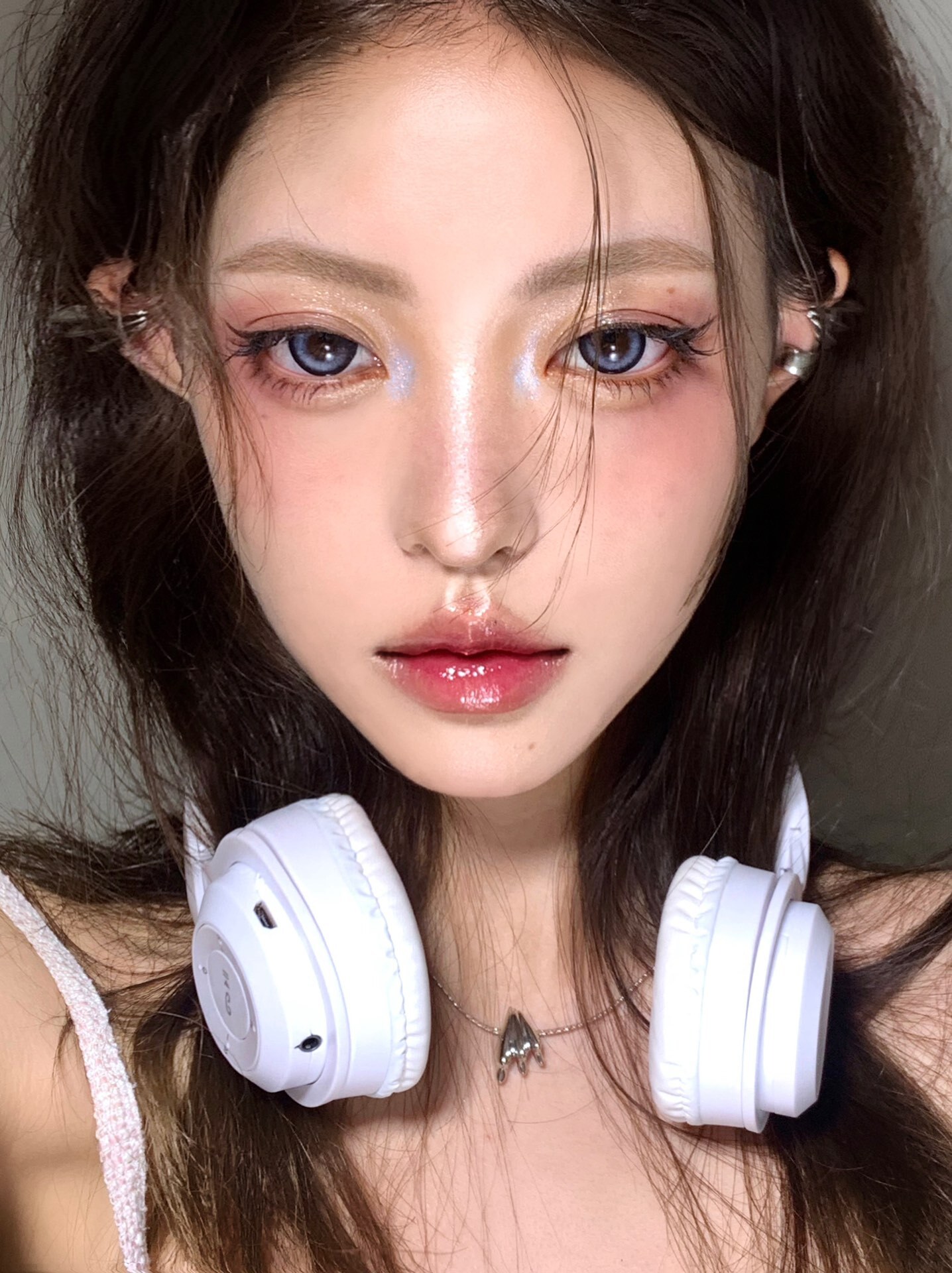 18176396311805591690