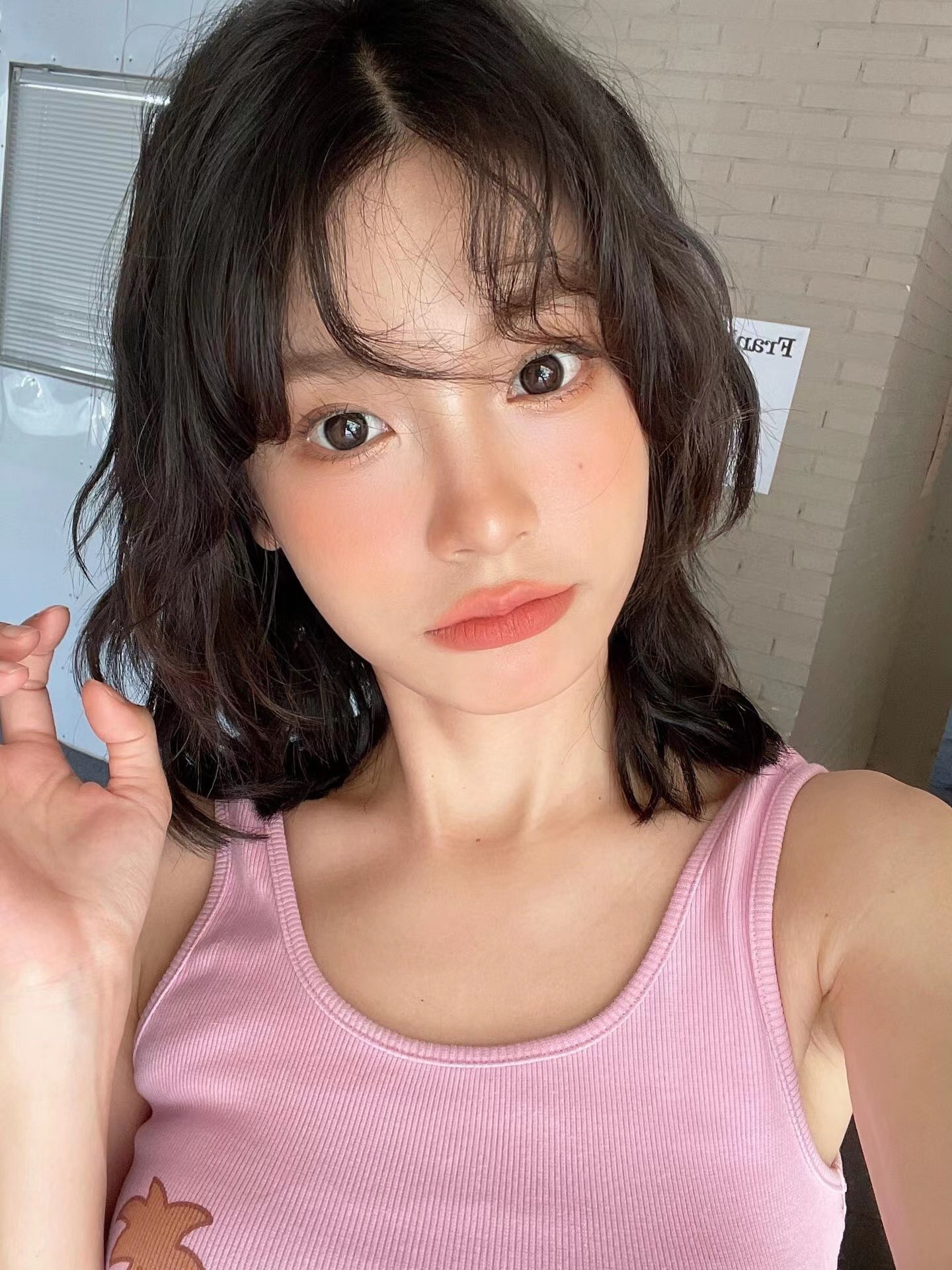 1817639631-1302011734