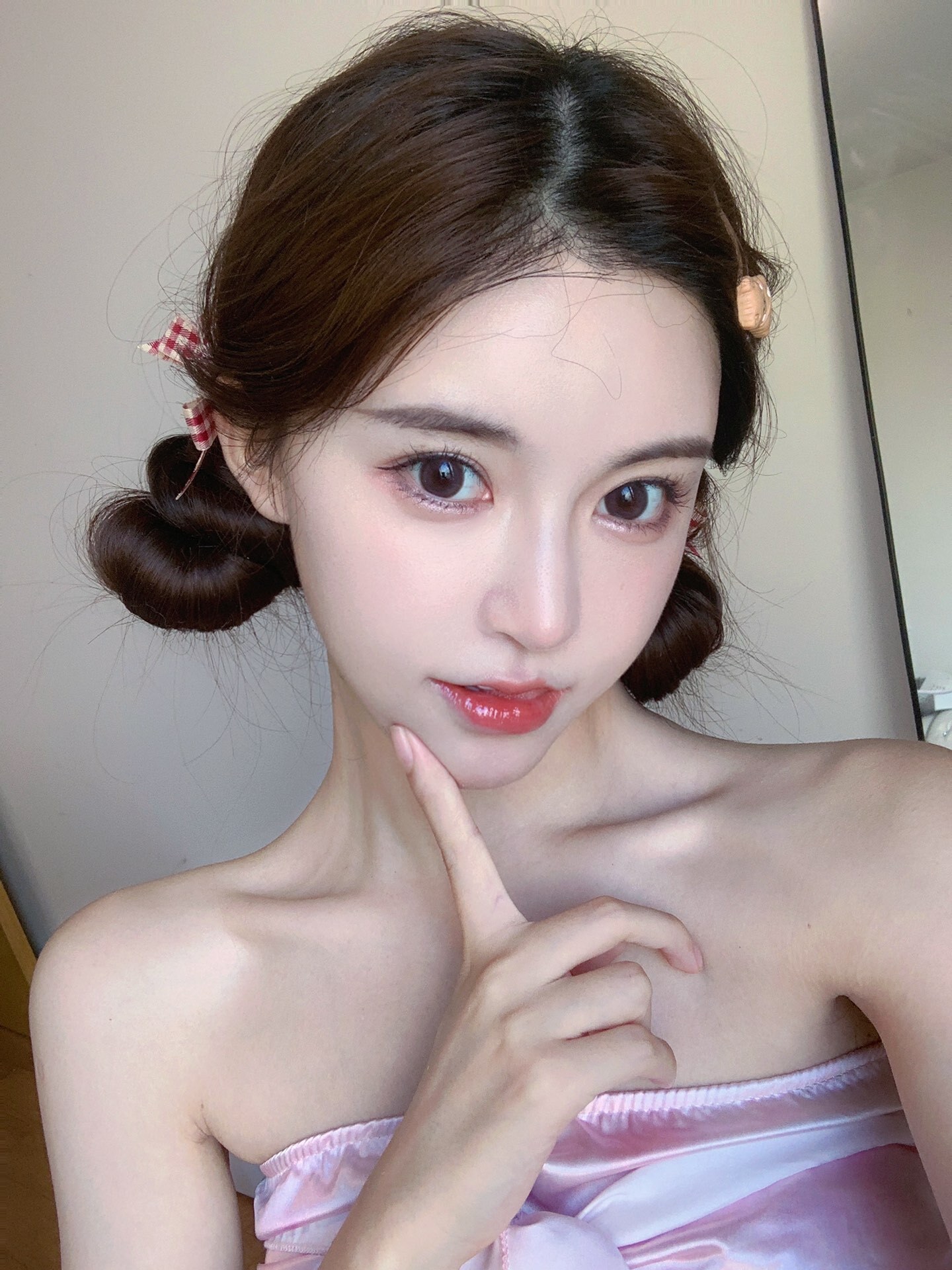 18176396312061238722