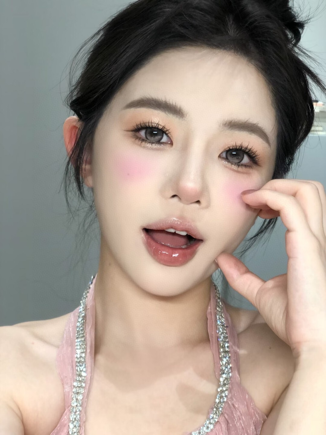 1817639631-2140923909